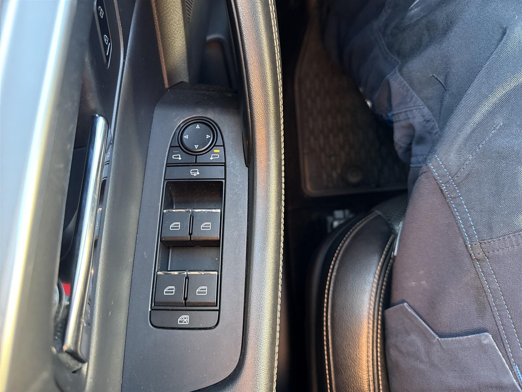 Billede af Mazda CX-60 2,5 e-Skyactiv  Plugin-hybrid Homura AWD 327HK 5d 8g Aut.