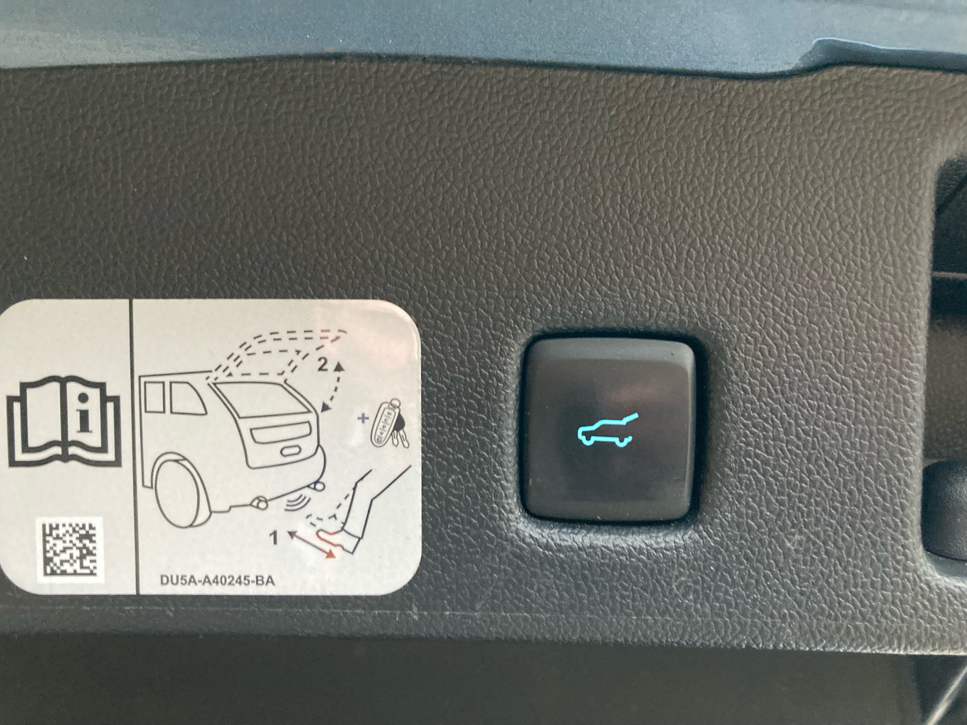 Billede af Ford Kuga 2,5 Plugin-hybrid ST-Line CVT 225HK 5d Trinl. Gear