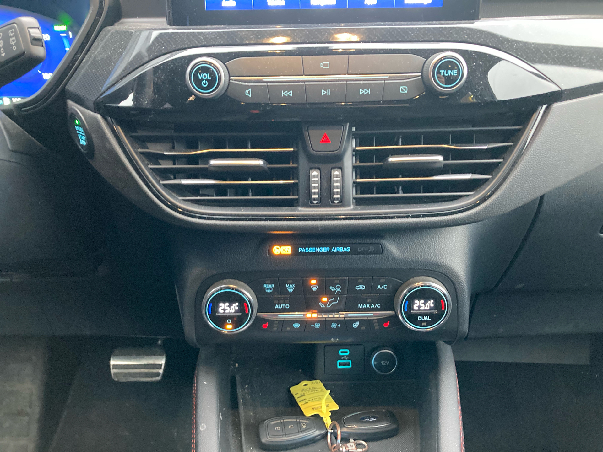 Billede af Ford Kuga 2,5 Plugin-hybrid ST-Line CVT 225HK 5d Trinl. Gear