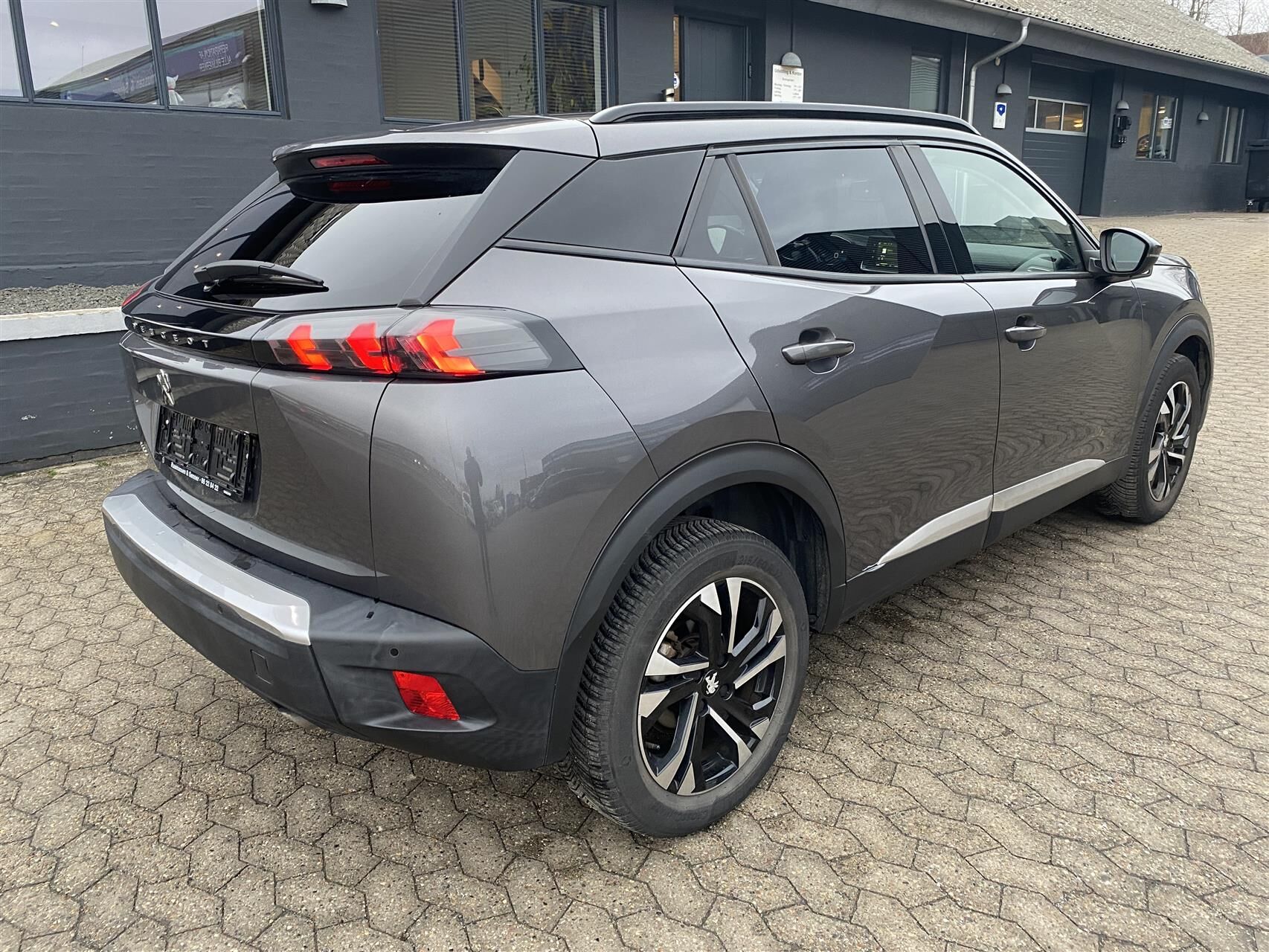 Billede af Peugeot 2008 1,2 PureTech Allure Pack 100HK 5d