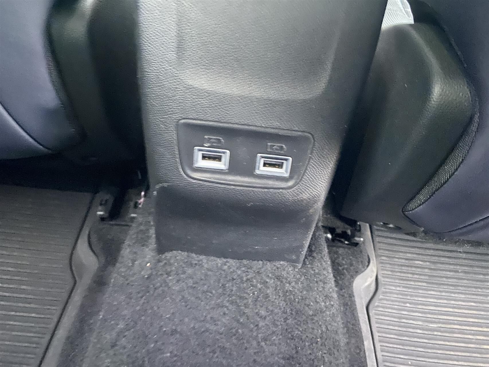 Billede af Peugeot 2008 1,2 PureTech Allure Pack 100HK 5d