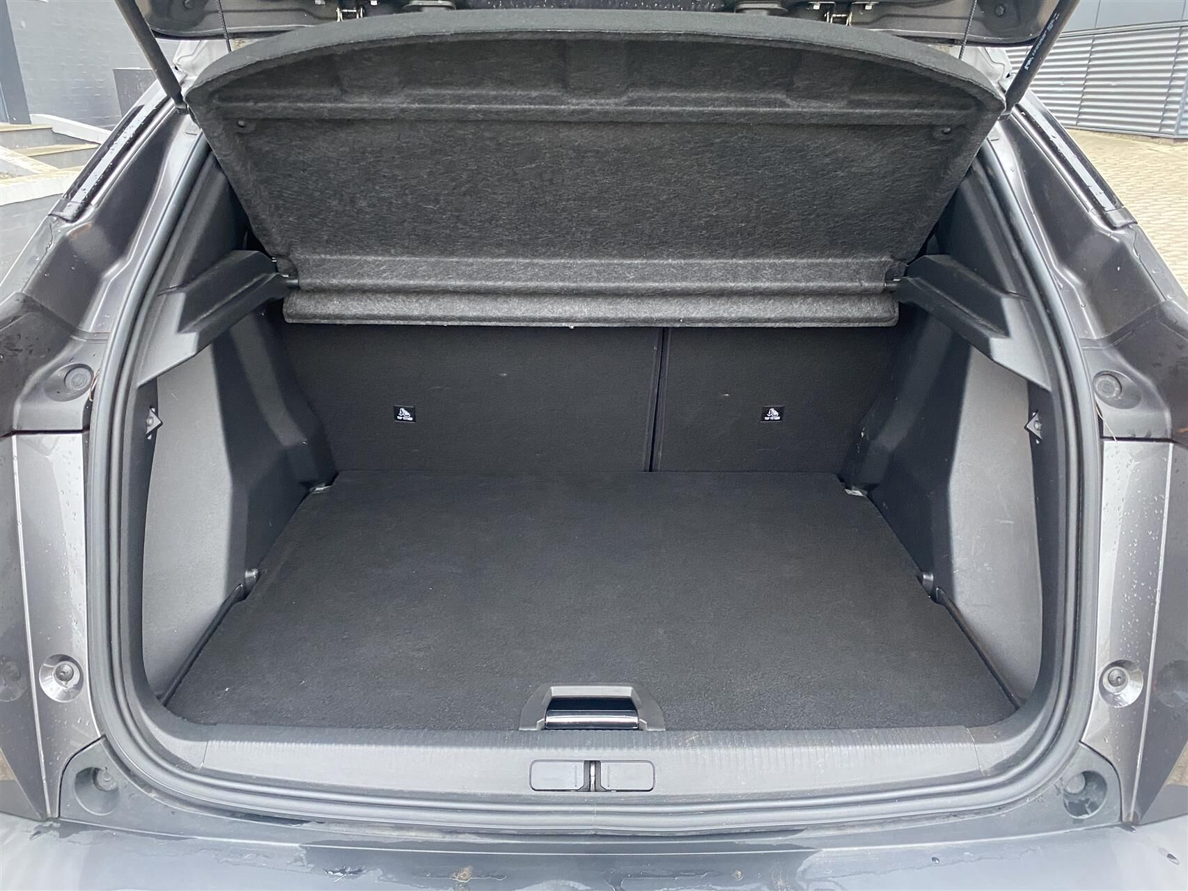 Billede af Peugeot 2008 1,2 PureTech Allure Pack 100HK 5d