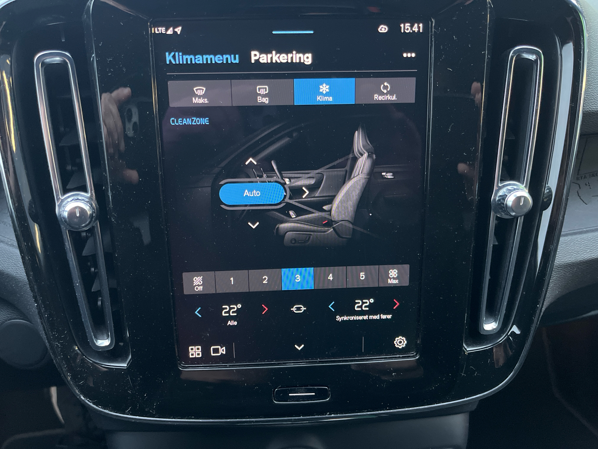 Billede af Volvo XC40 P6 Recharge Core 231HK 5d Aut.