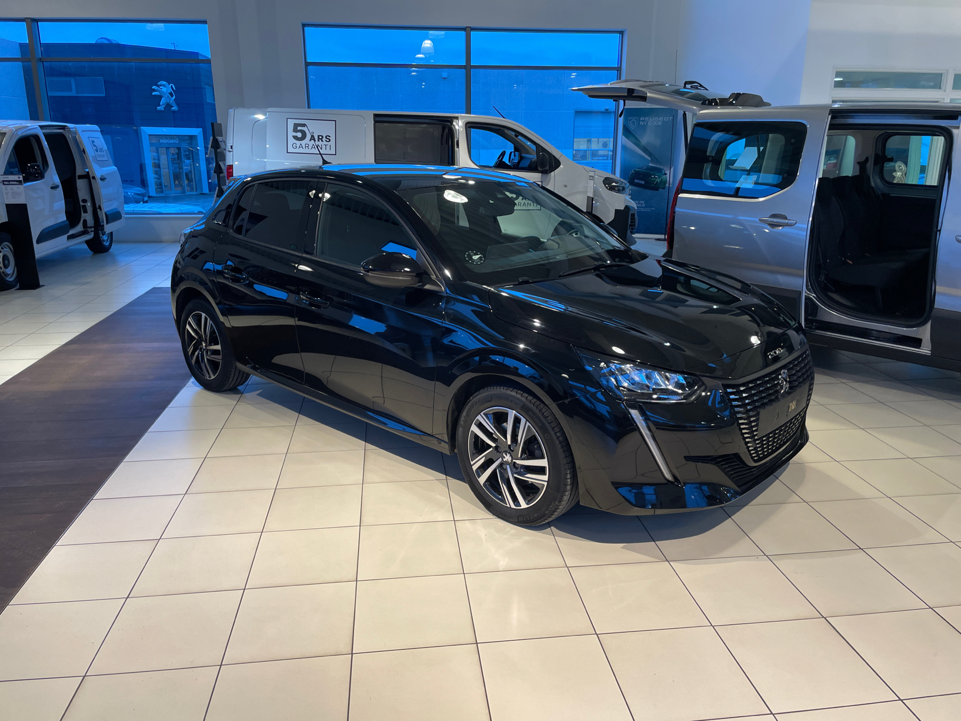 Billede af Peugeot 208 1,5 BlueHDi Allure 100HK 5d 6g