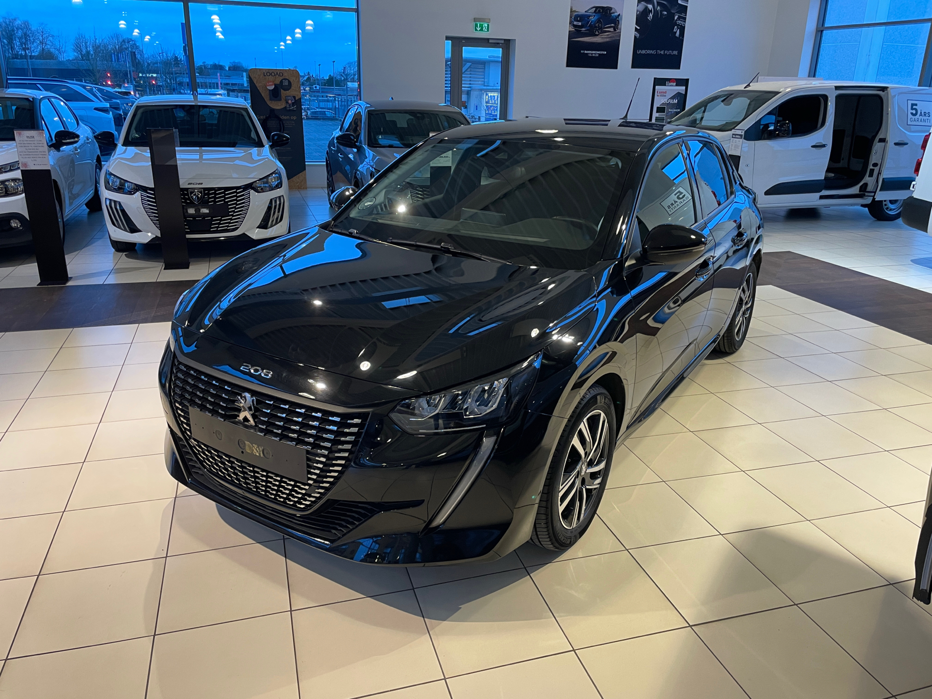 Billede af Peugeot 208 1,5 BlueHDi Allure 100HK 5d 6g