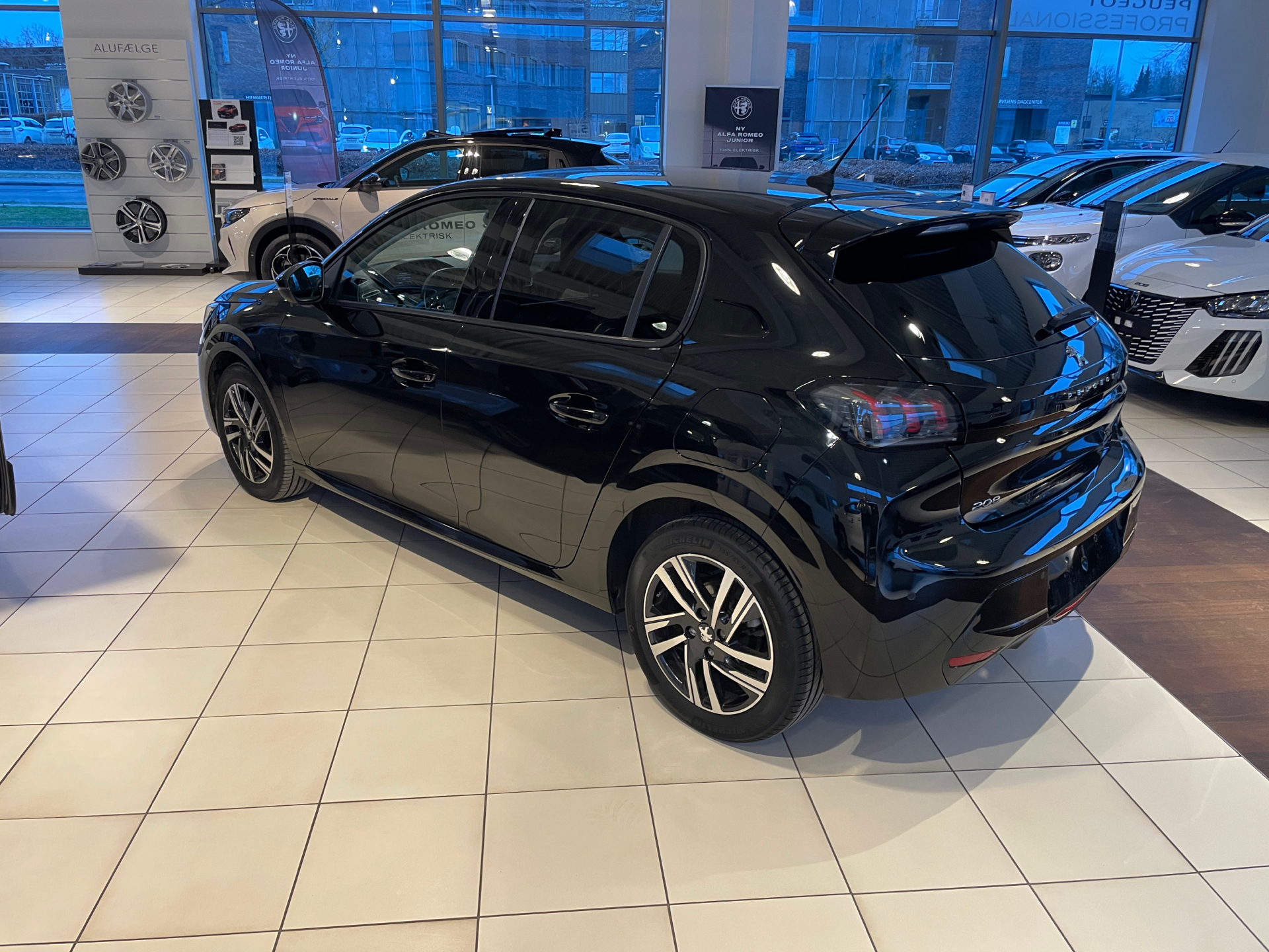 Billede af Peugeot 208 1,5 BlueHDi Allure 100HK 5d 6g