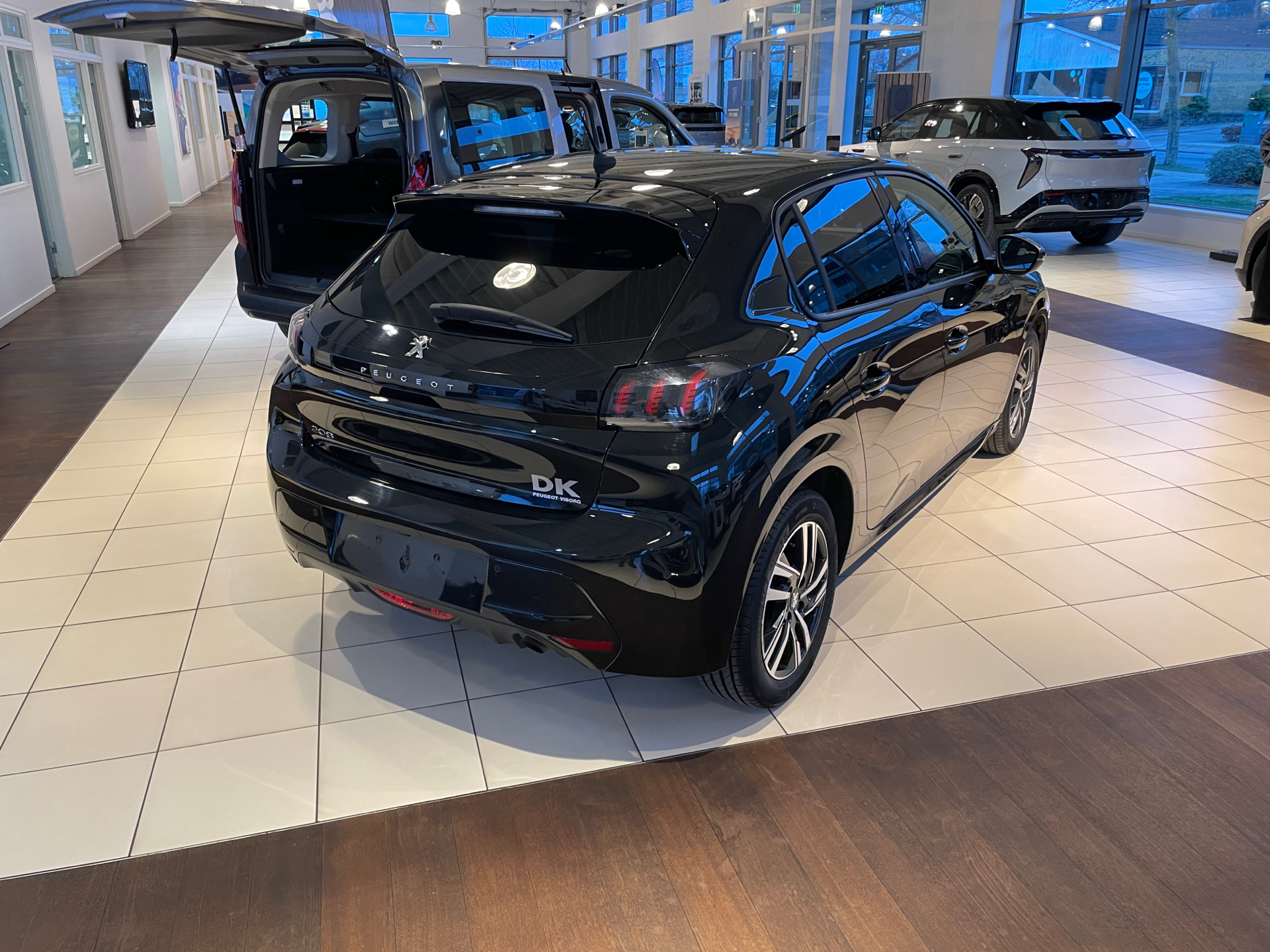 Billede af Peugeot 208 1,5 BlueHDi Allure 100HK 5d 6g