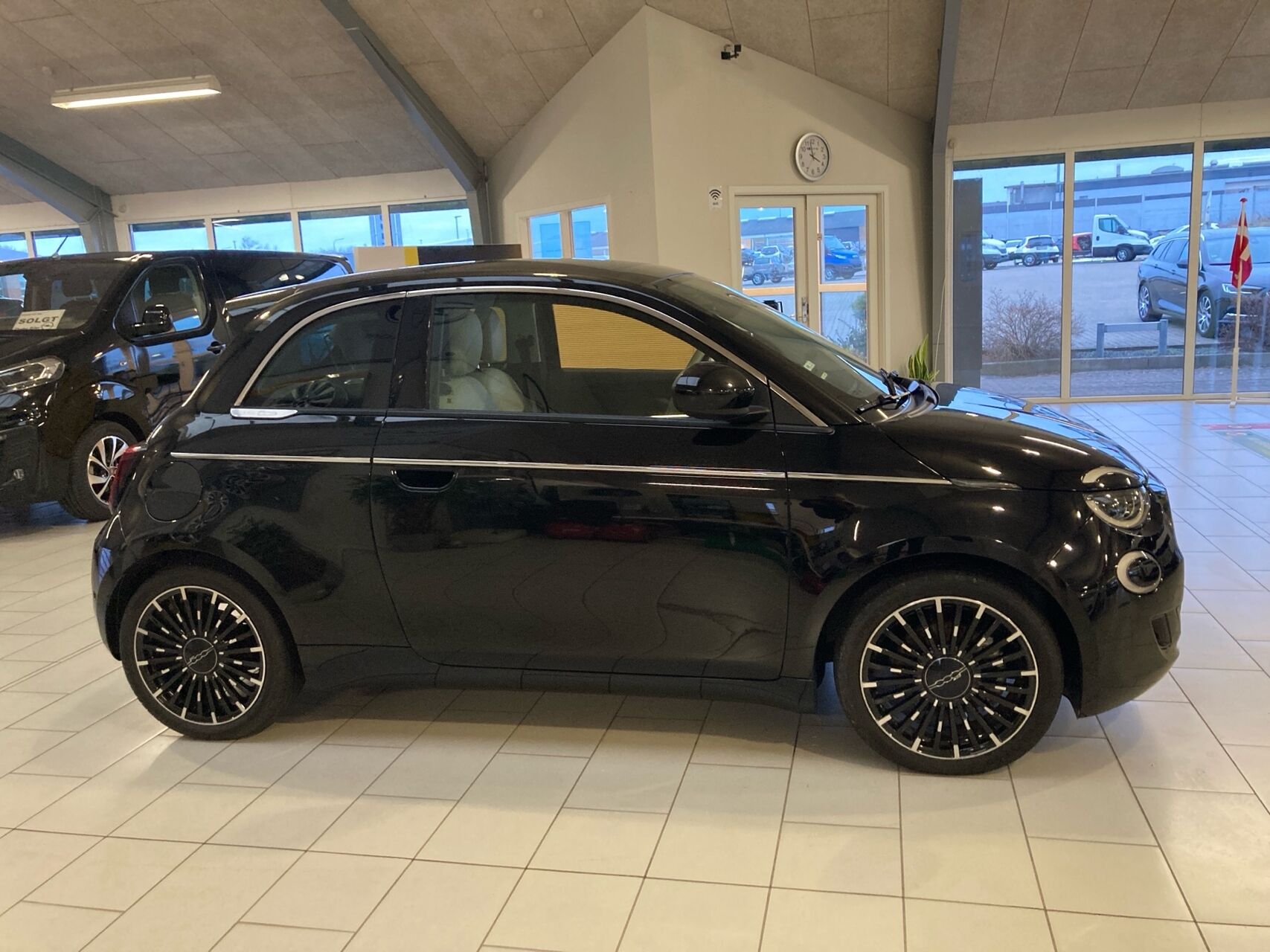 Billede af Fiat 500e EL La Prima 118HK 3d Aut.