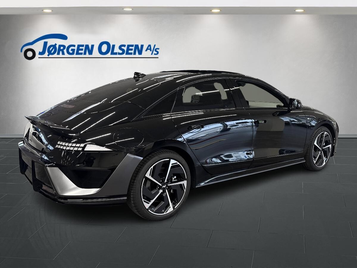 Billede af Hyundai Ioniq 6 Electric 84 kWh N-line+ 4WD 325HK Aut.