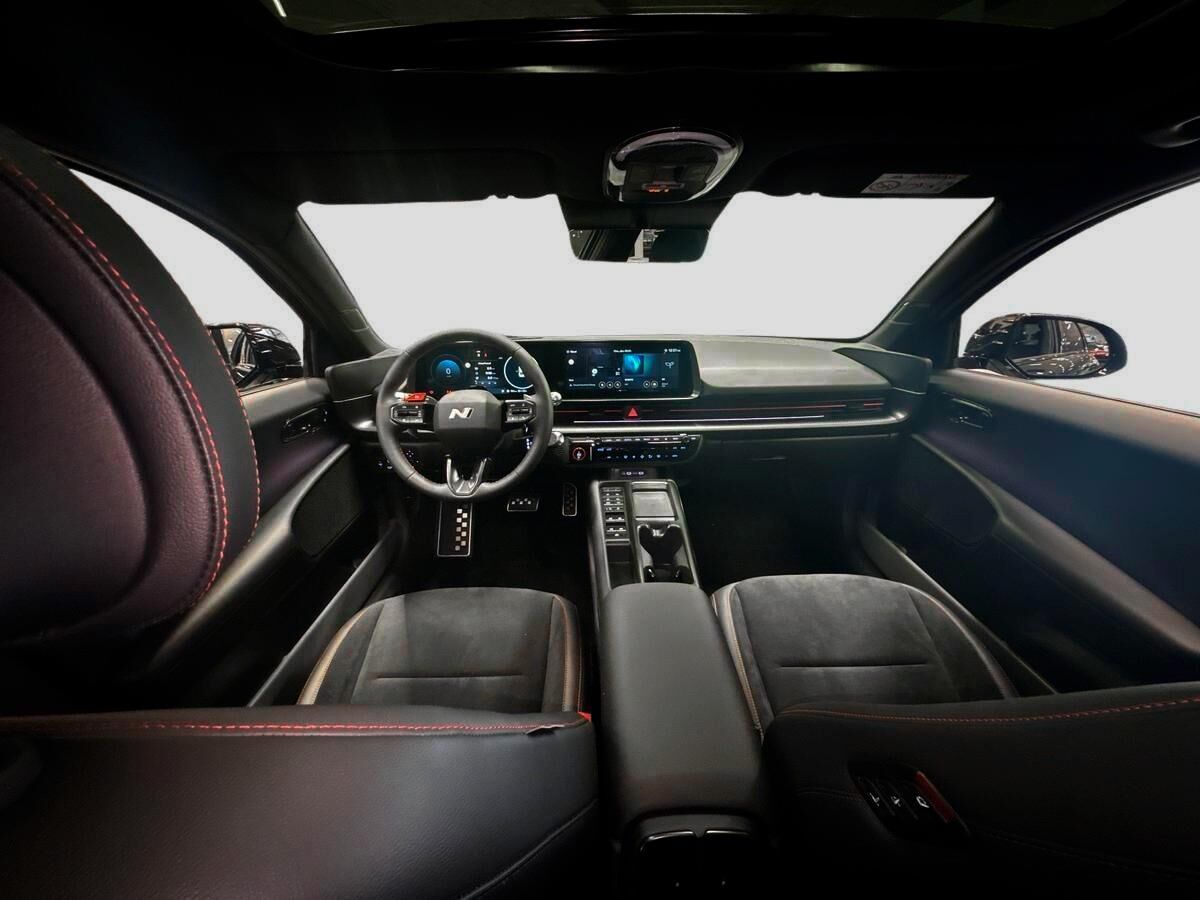 Billede af Hyundai Ioniq 6 Electric 84 kWh N-line+ 4WD 325HK Aut.