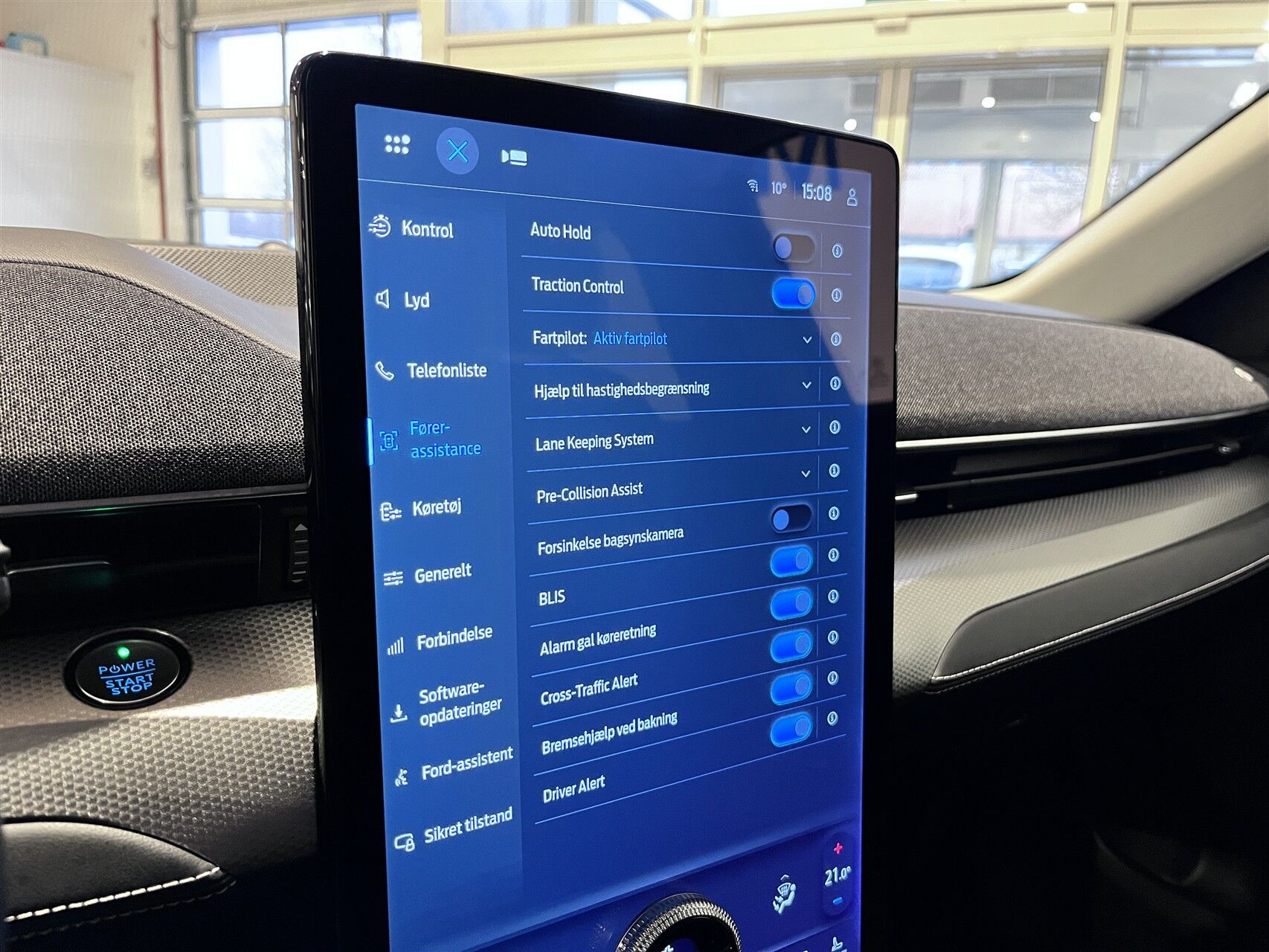 Billede af Ford Mustang Mach-E EL UR Premium 294HK 5d Aut.