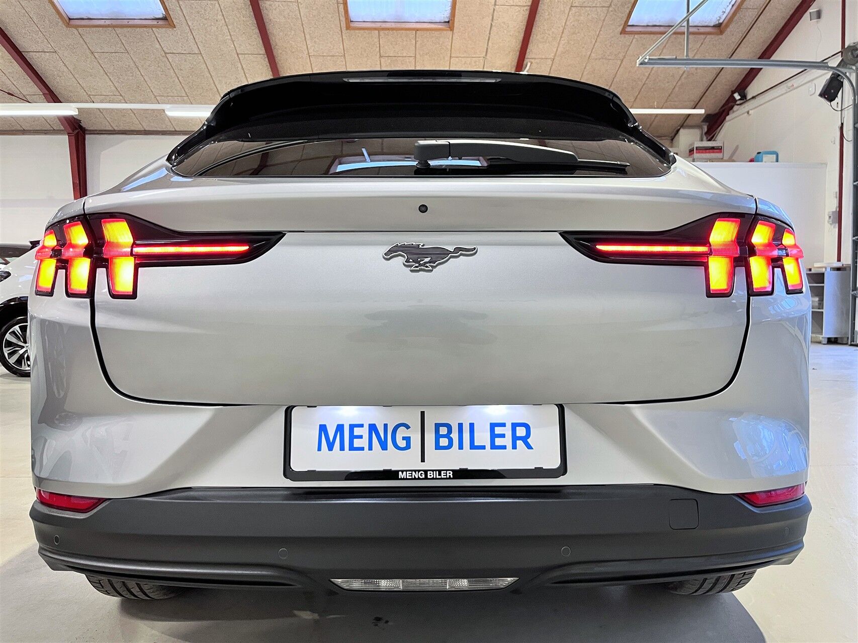 Billede af Ford Mustang Mach-E EL UR Premium 294HK 5d Aut.