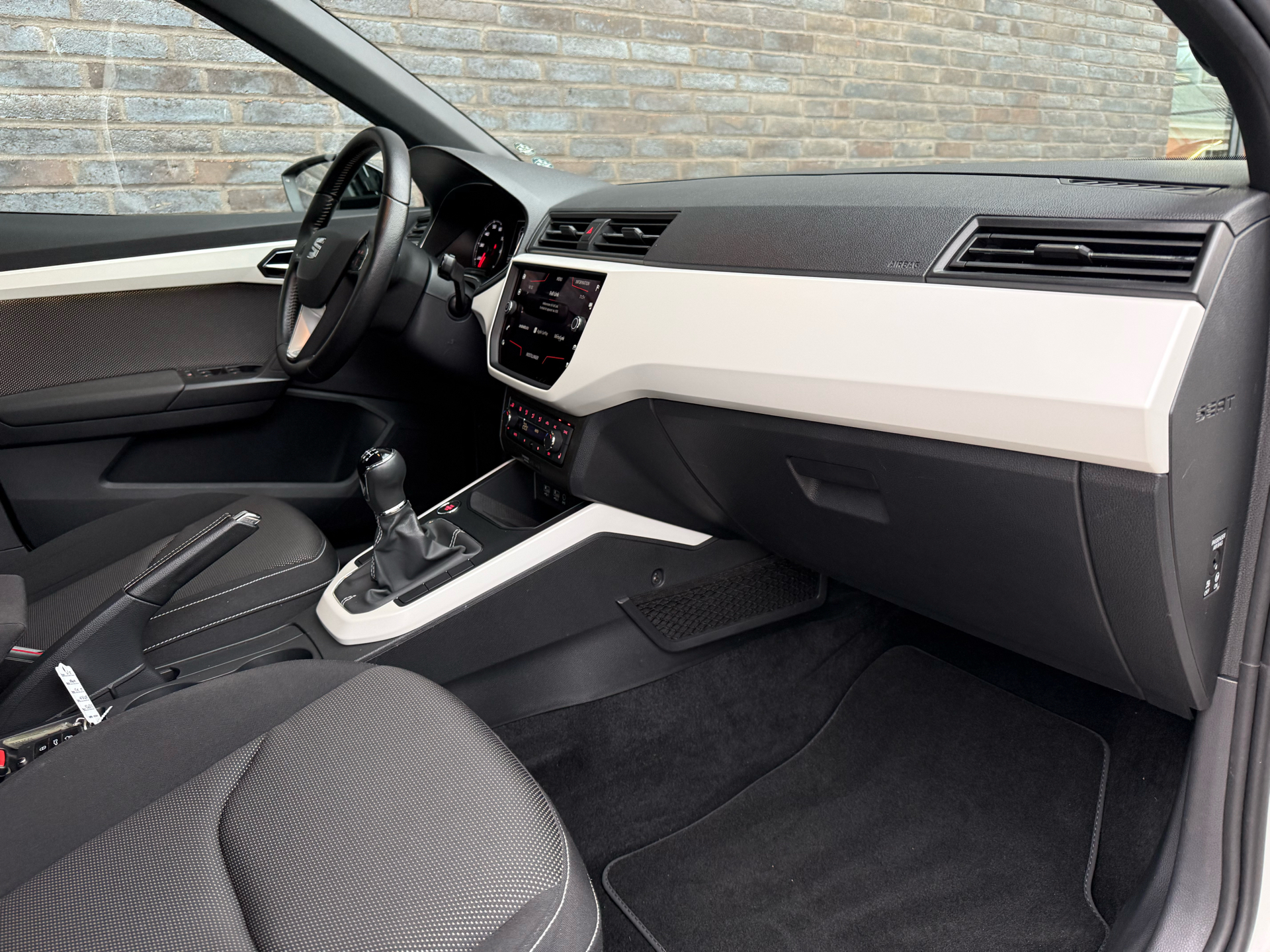 Billede af Seat Arona 1,0 TSI Xcellence Start/Stop 115HK 5d 6g