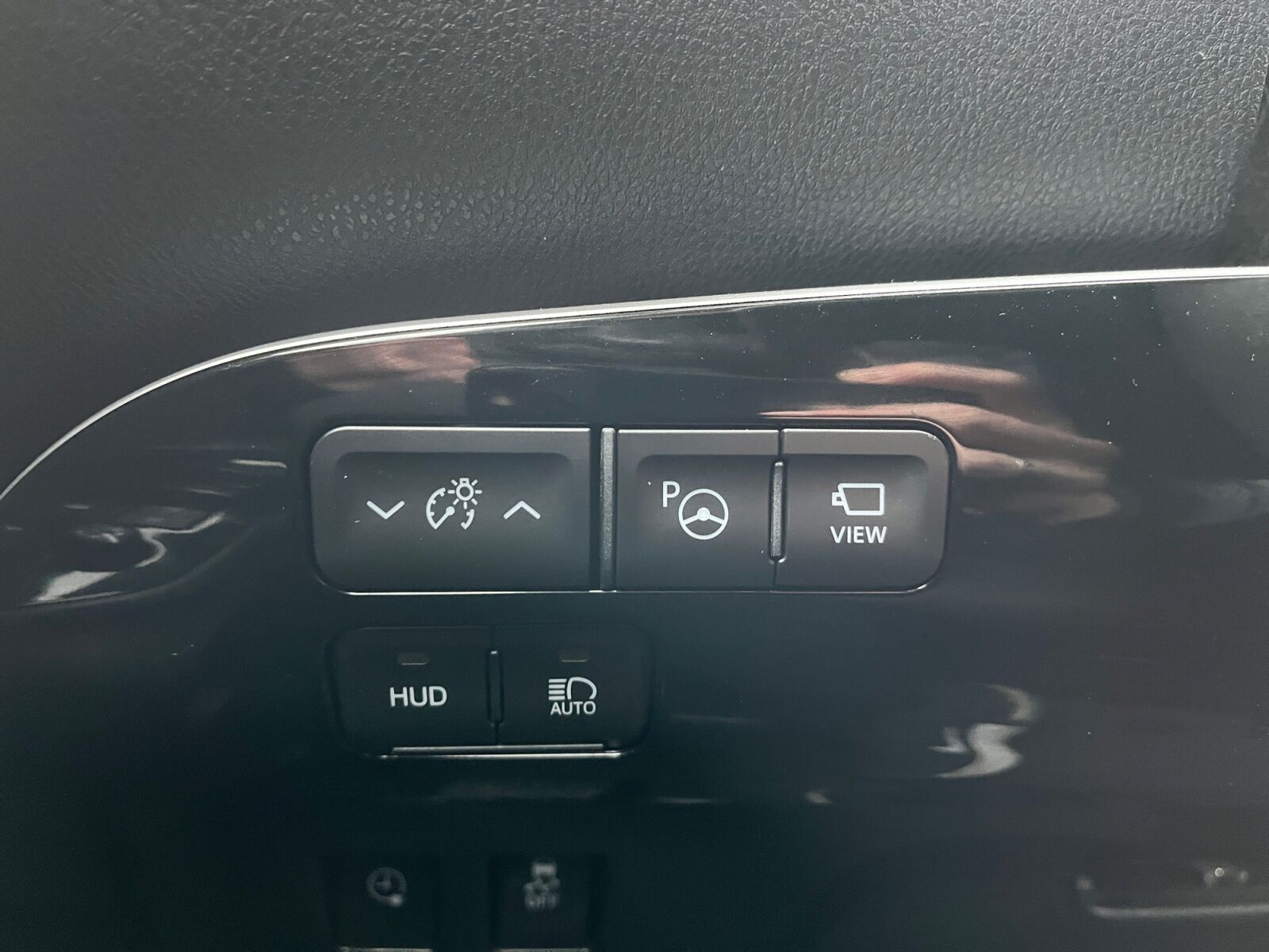 Billede af Toyota Prius Plug-in 1,8 Plugin-hybrid H4 122HK 5d Aut.