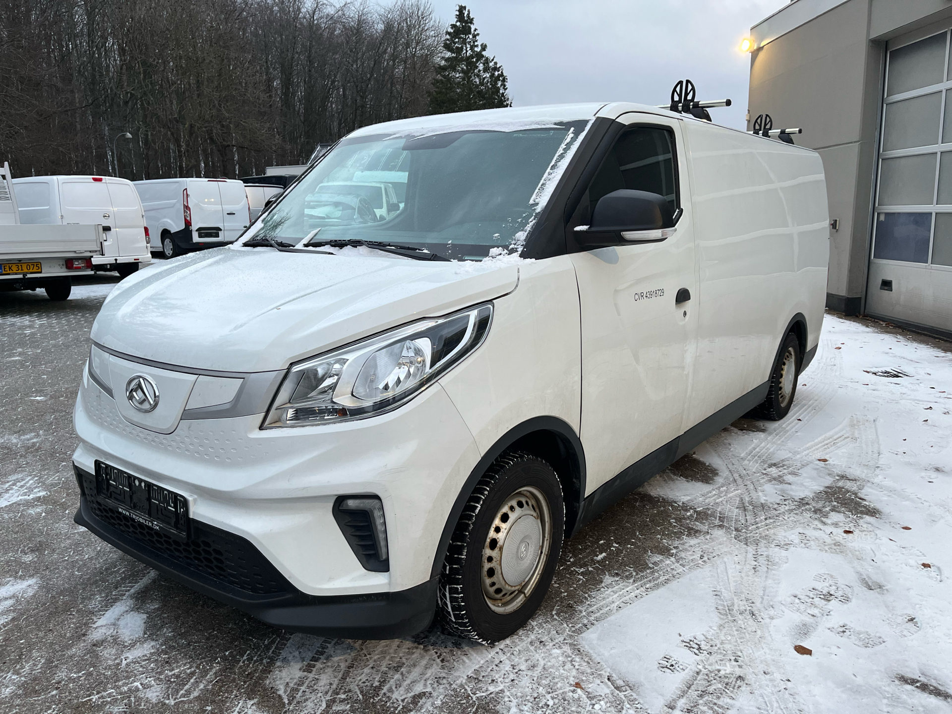 Billede af Maxus e-Deliver 3 6,3m3 52,5 kwh el EL 122HK Van 