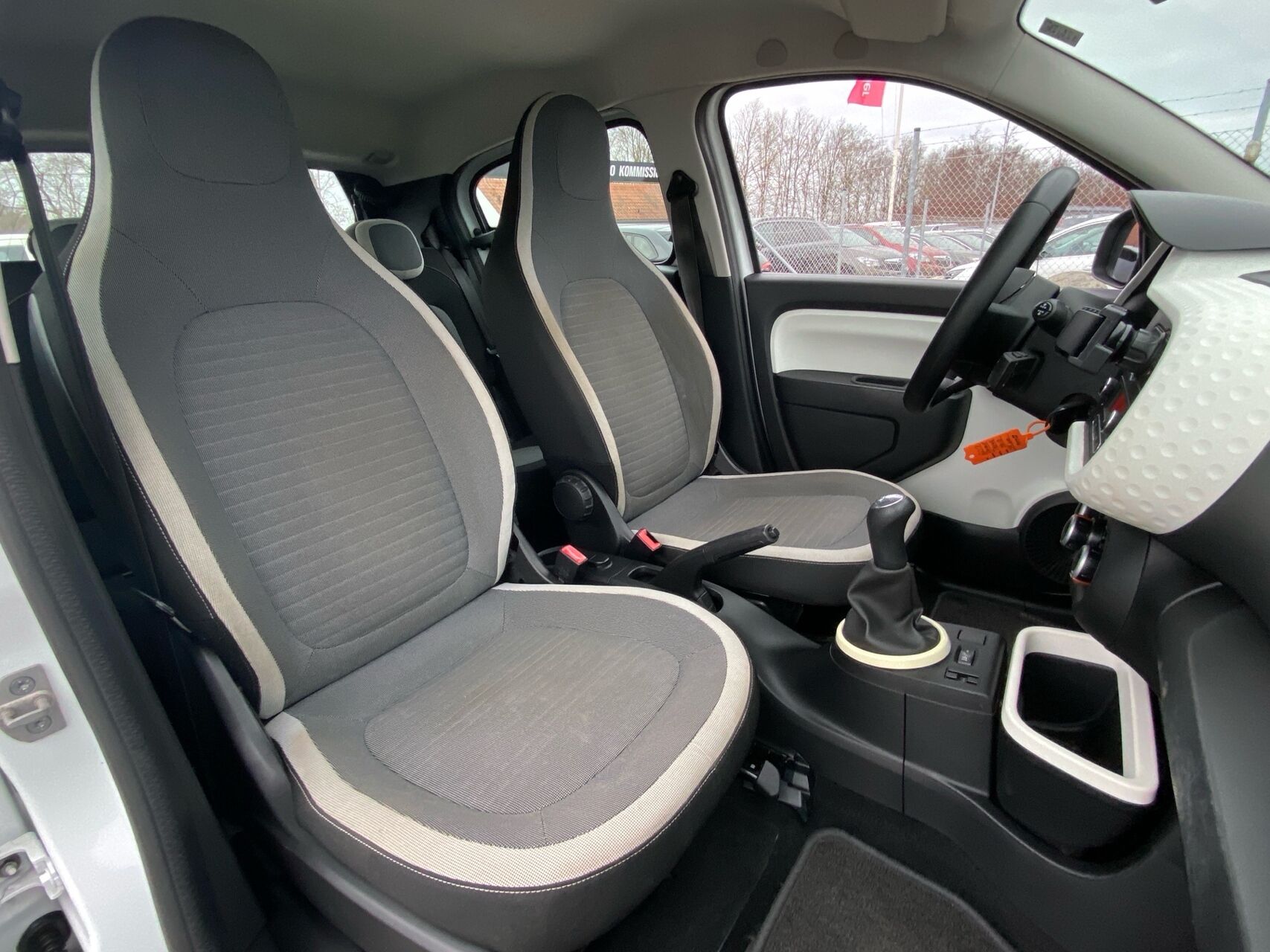 Billede af Renault Twingo 1,0 Sce Expression start/stop 70HK 5d