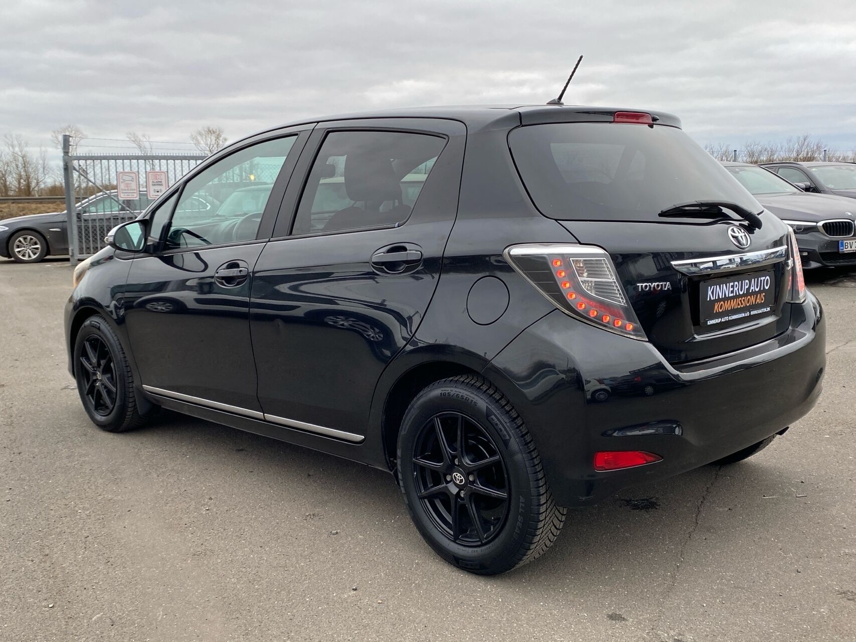 Billede af Toyota Yaris 1,0 VVT-I T2 Style 69HK 5d