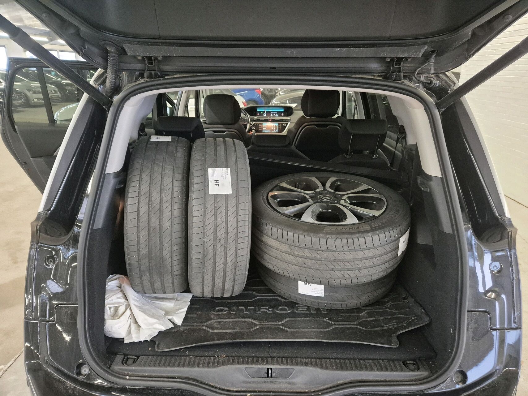 Billede af Citroën Grand C4 SpaceTourer 1,5 Blue HDi VIP EAT8 130HK 8g Aut.