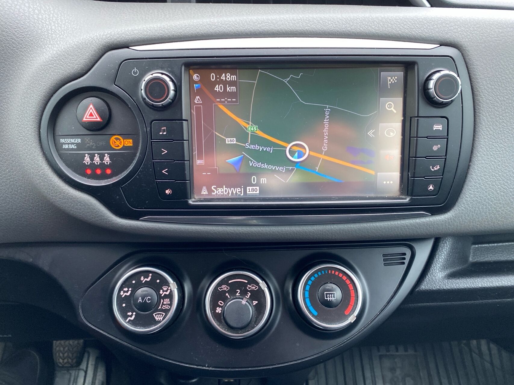 Billede af Toyota Yaris 1,0 VVT-I T2 69HK 5d