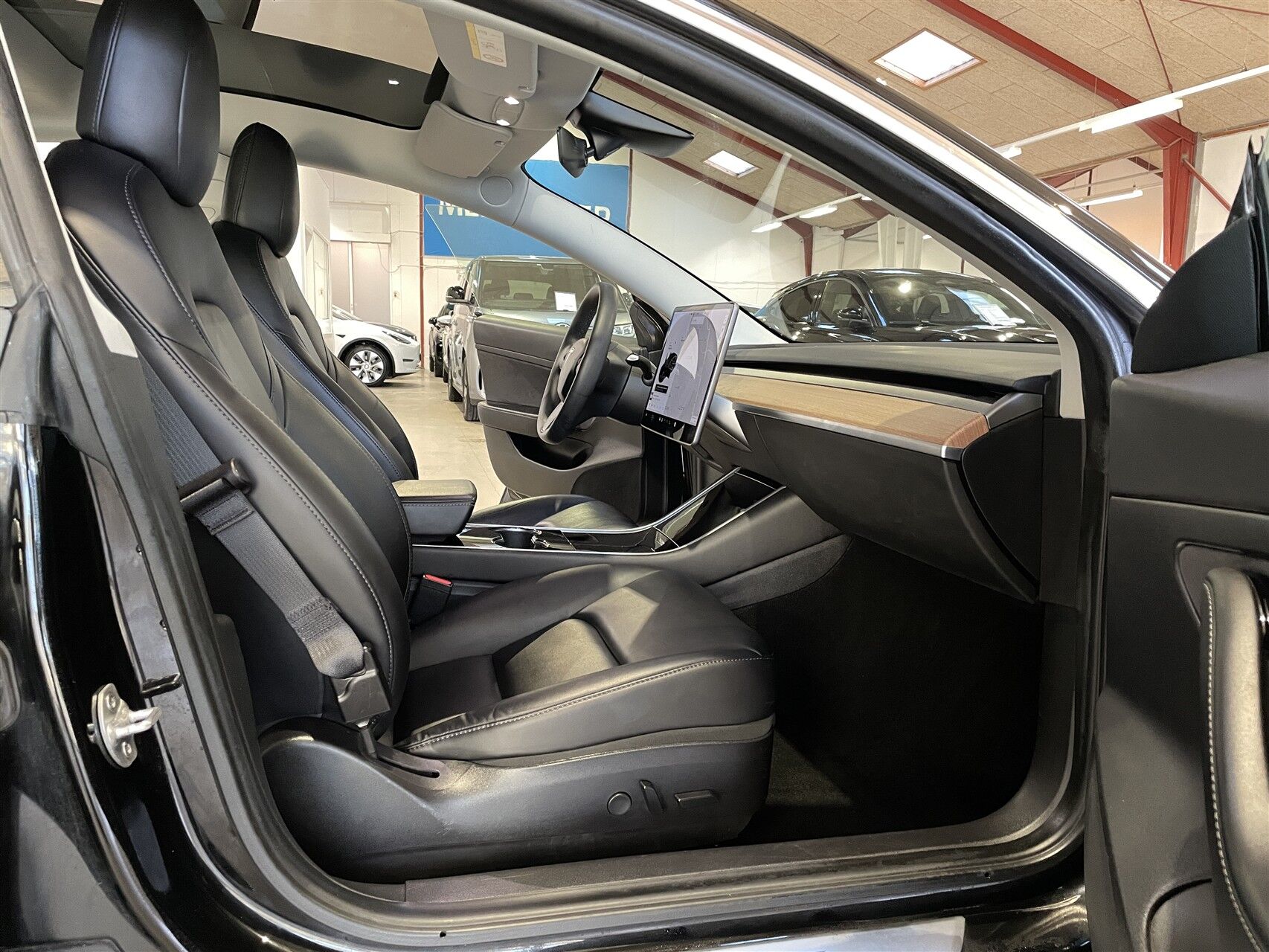 Billede af Tesla Model 3 EL Standard Range Plus 283HK Aut.