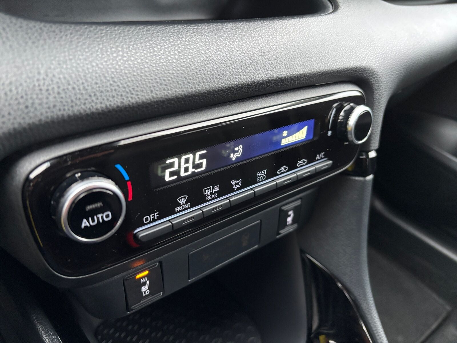 Billede af Toyota Yaris 1,5 Hybrid Style 116HK 5d Trinl. Gear