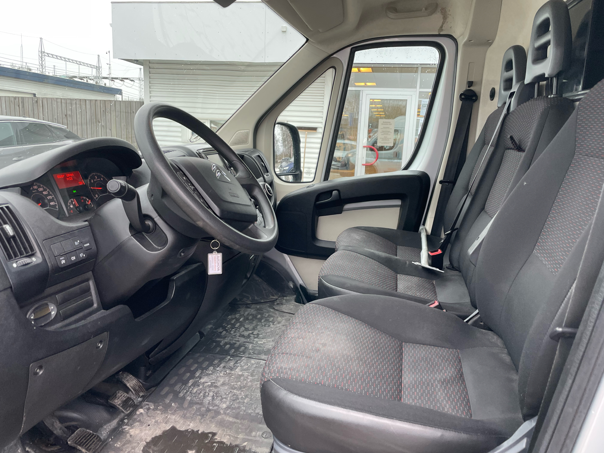 Billede af Citroën Jumper 33 L2H2 2,0 Blue HDi start/stop 160HK Van 6g