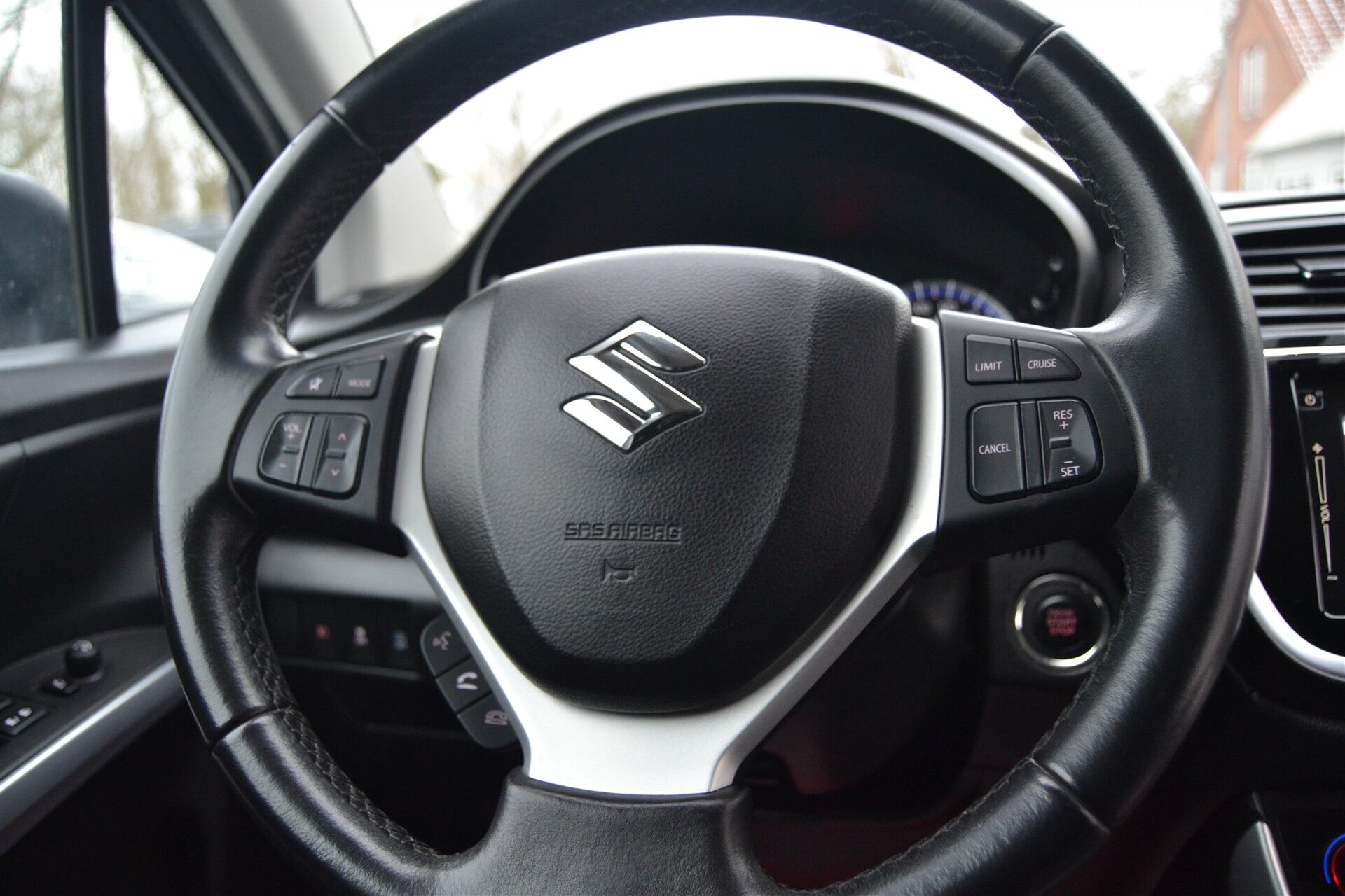 Billede af Suzuki S-Cross 1,0 Boosterjet Active 112HK 5d