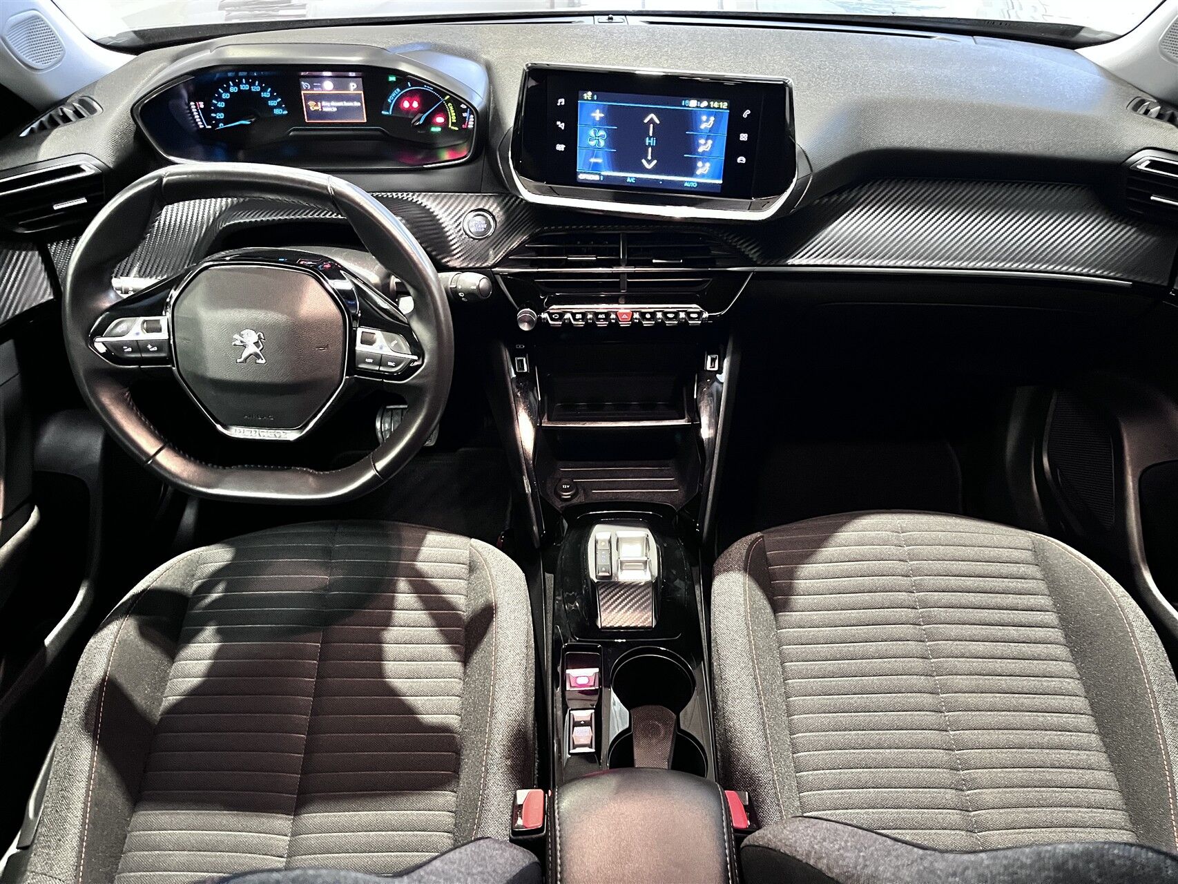 Billede af Peugeot e-2008 EL Active 136HK 5d Aut.