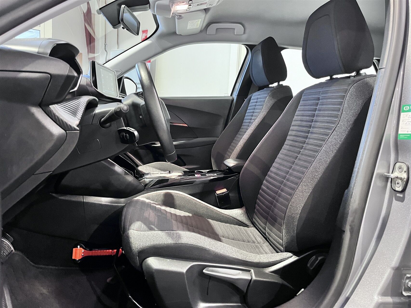 Billede af Peugeot e-2008 EL Active 136HK 5d Aut.