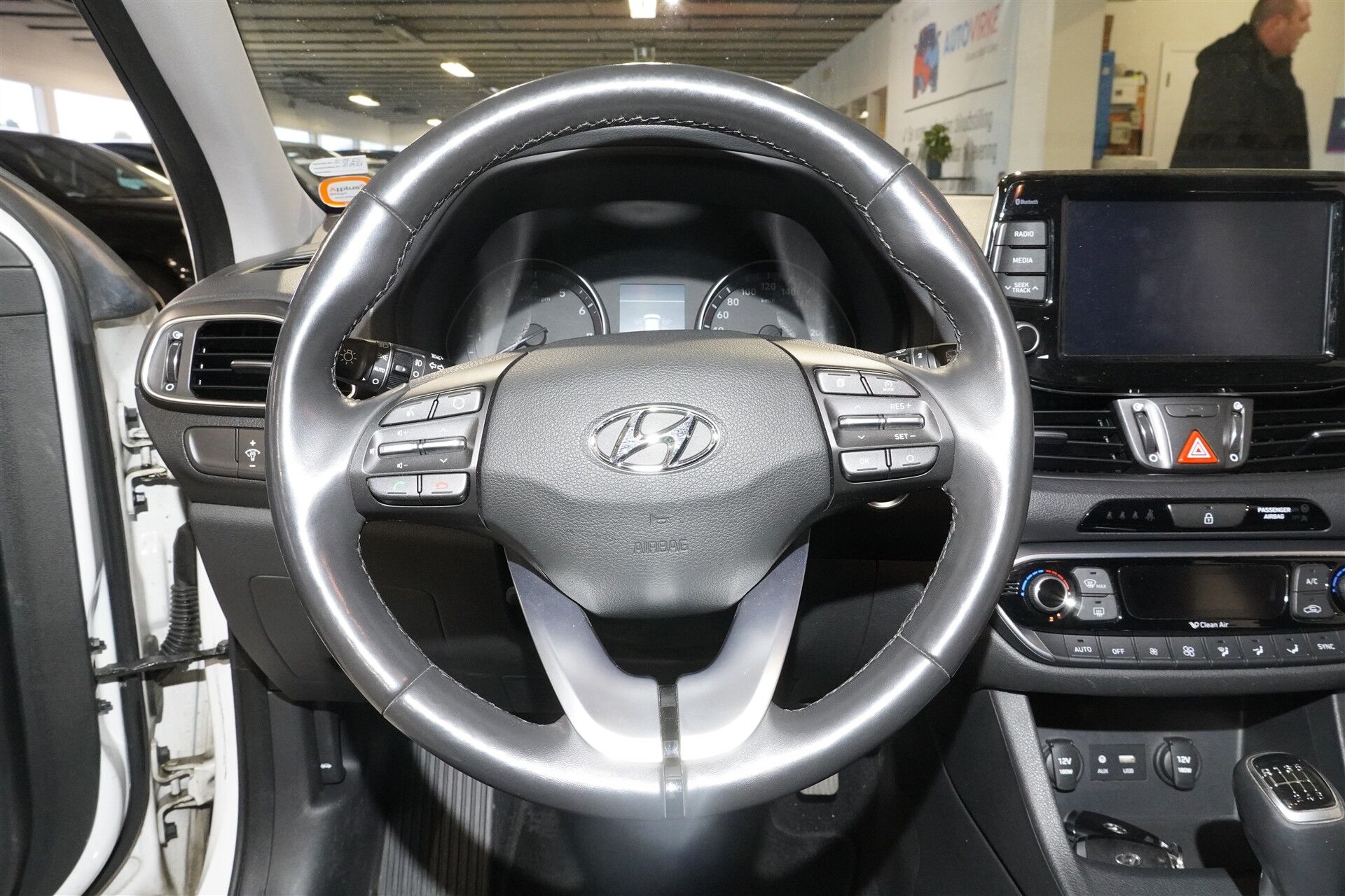 Billede af Hyundai i30 1,0 T-GDI Premium 120HK 5d 6g