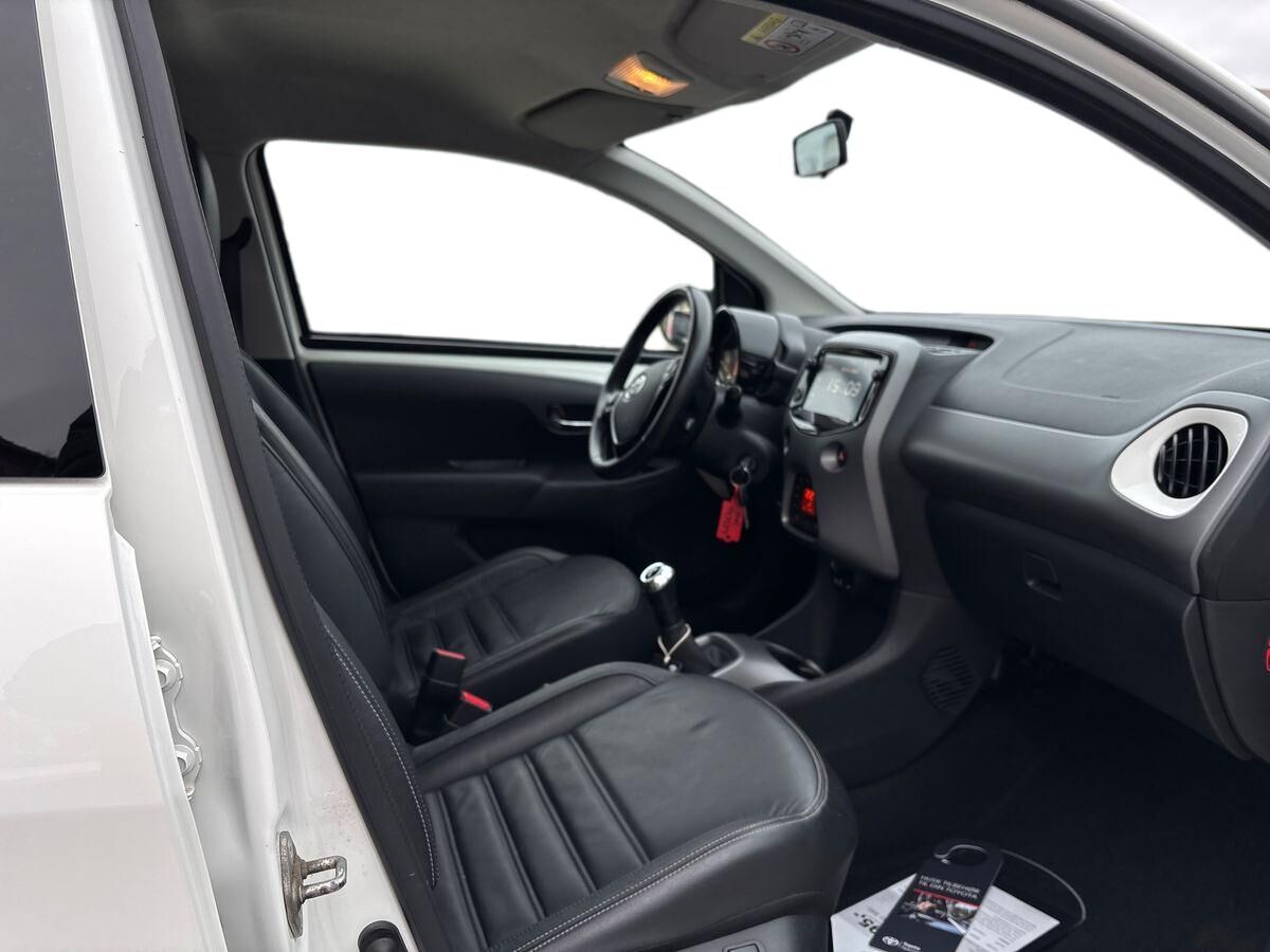 Billede af Toyota Aygo 1,0 VVT-I X-Pose 72HK 5d