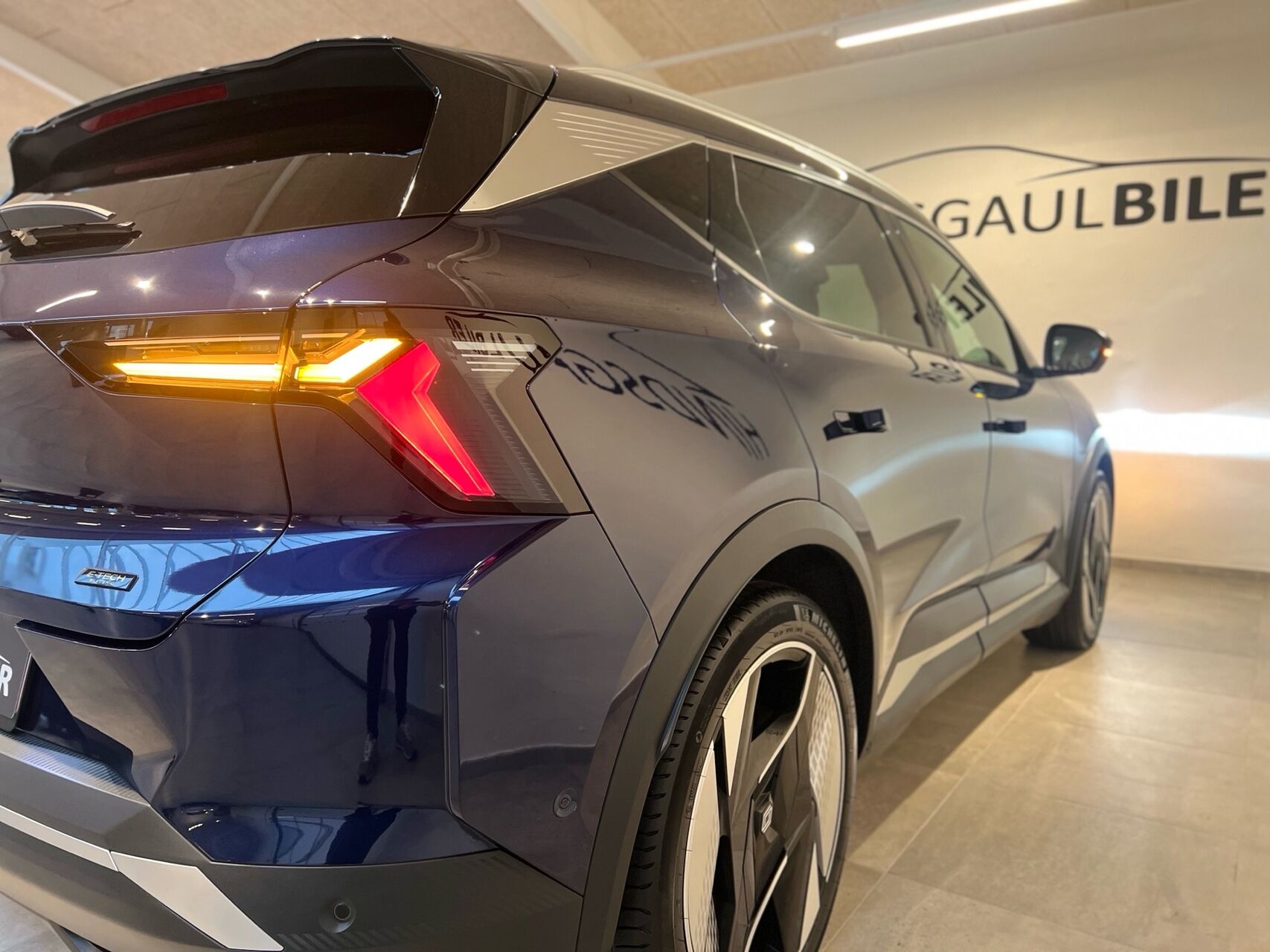 Billede af Renault Scénic E-TECH Iconic 220HK Aut.