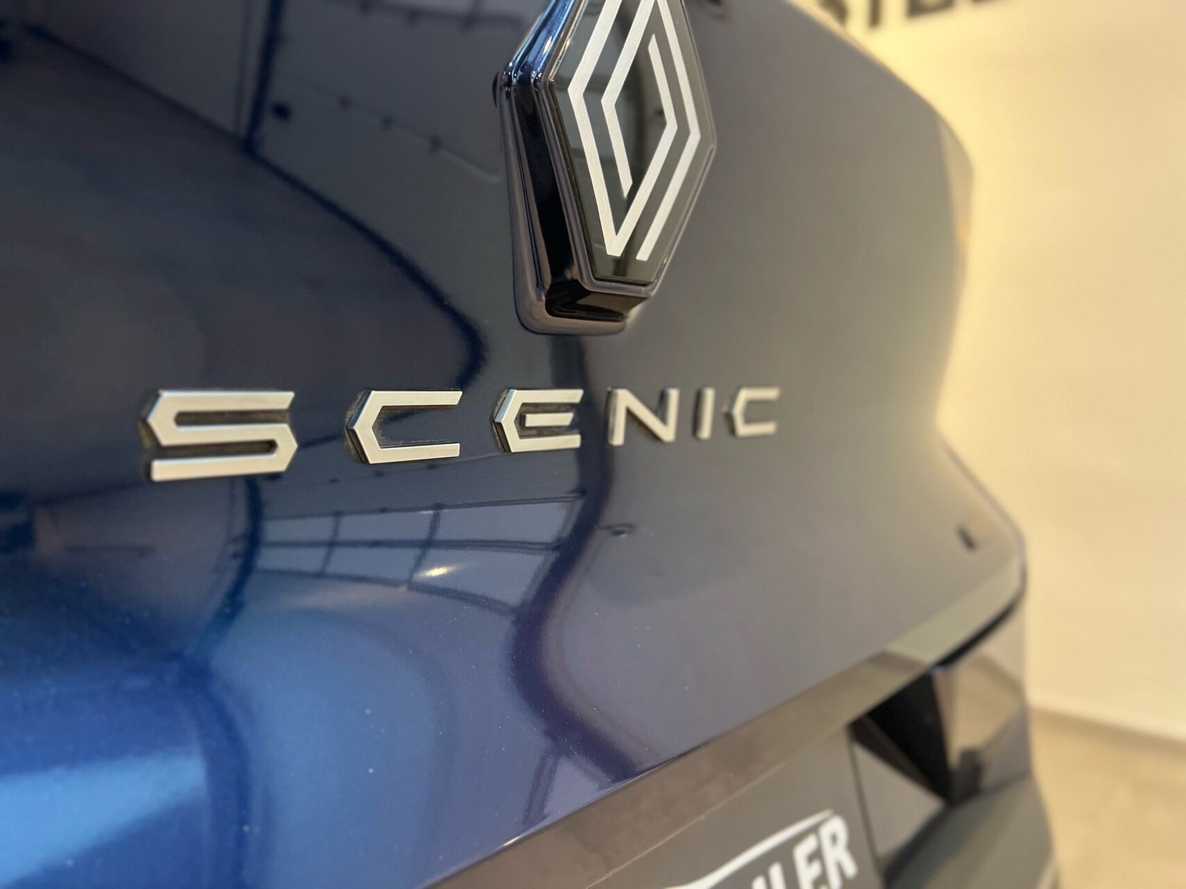 Billede af Renault Scénic E-TECH Iconic 220HK Aut.