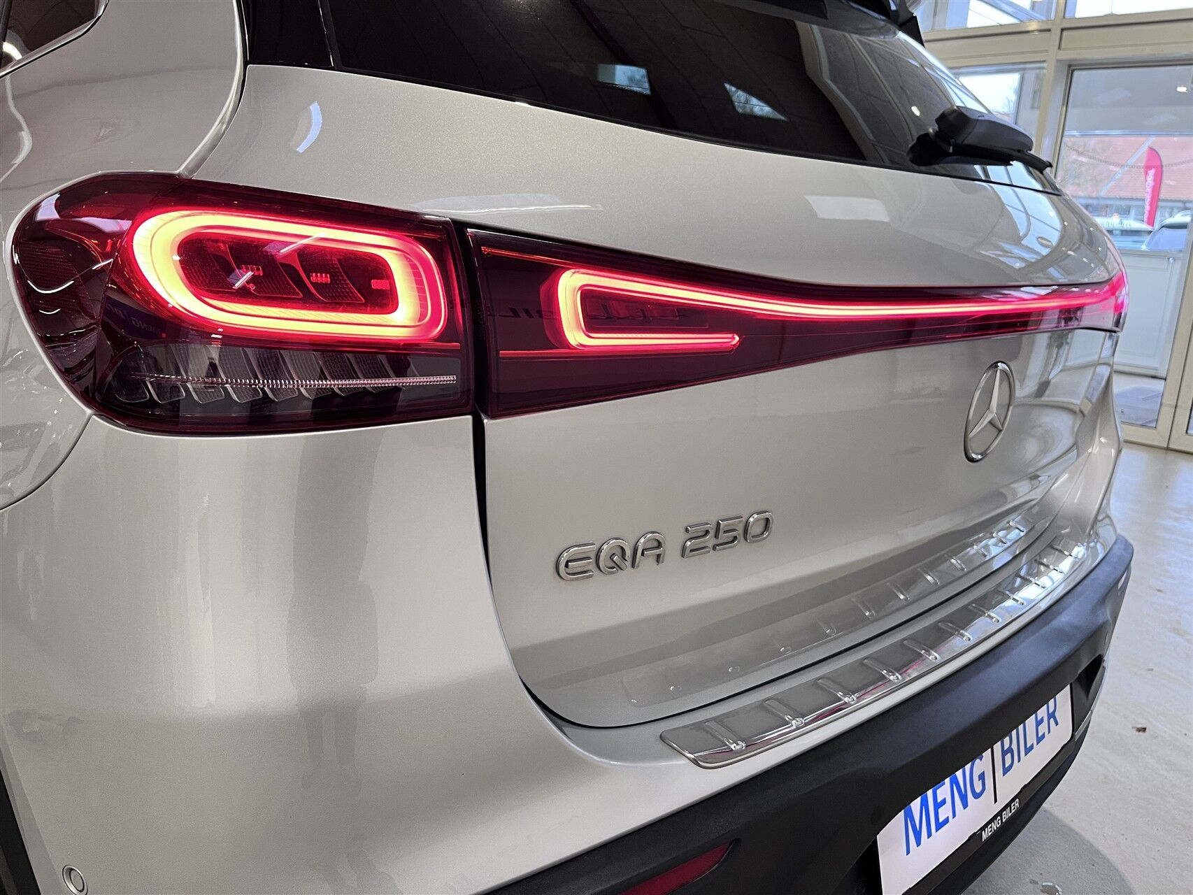 Billede af Mercedes-Benz EQA 250 EL 190HK 5d Aut.