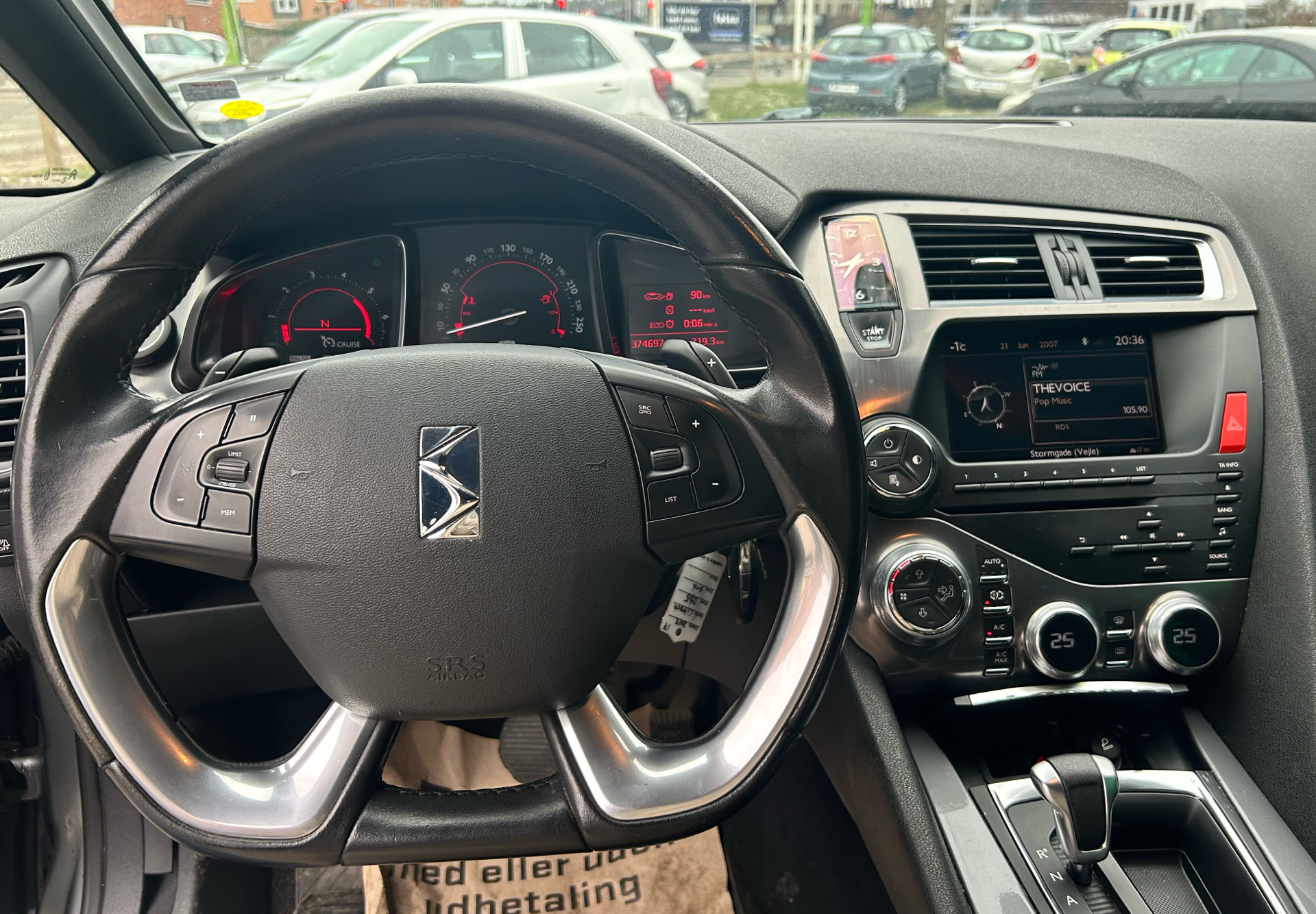 Billede af Citroën DS5 1,6 e-HDi Design E6G 110HK 5d 6g Aut.