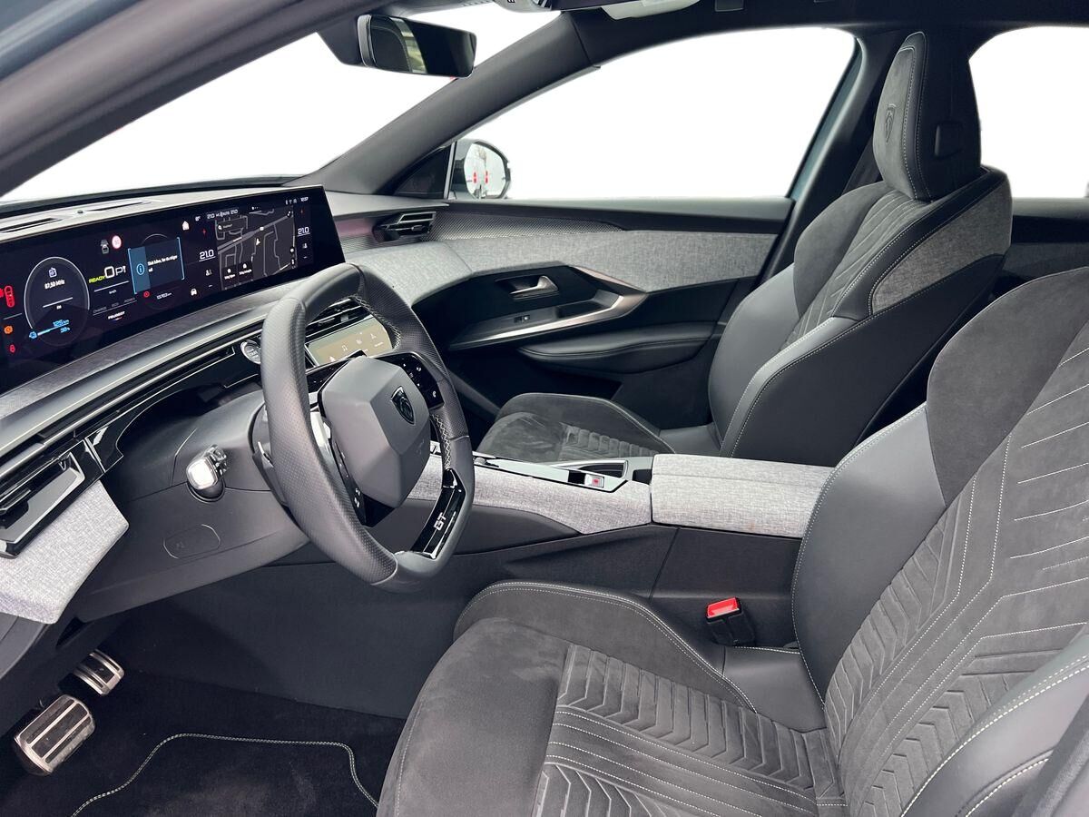 Billede af Peugeot e-3008 EL GT Pack 210HK 5d Aut.