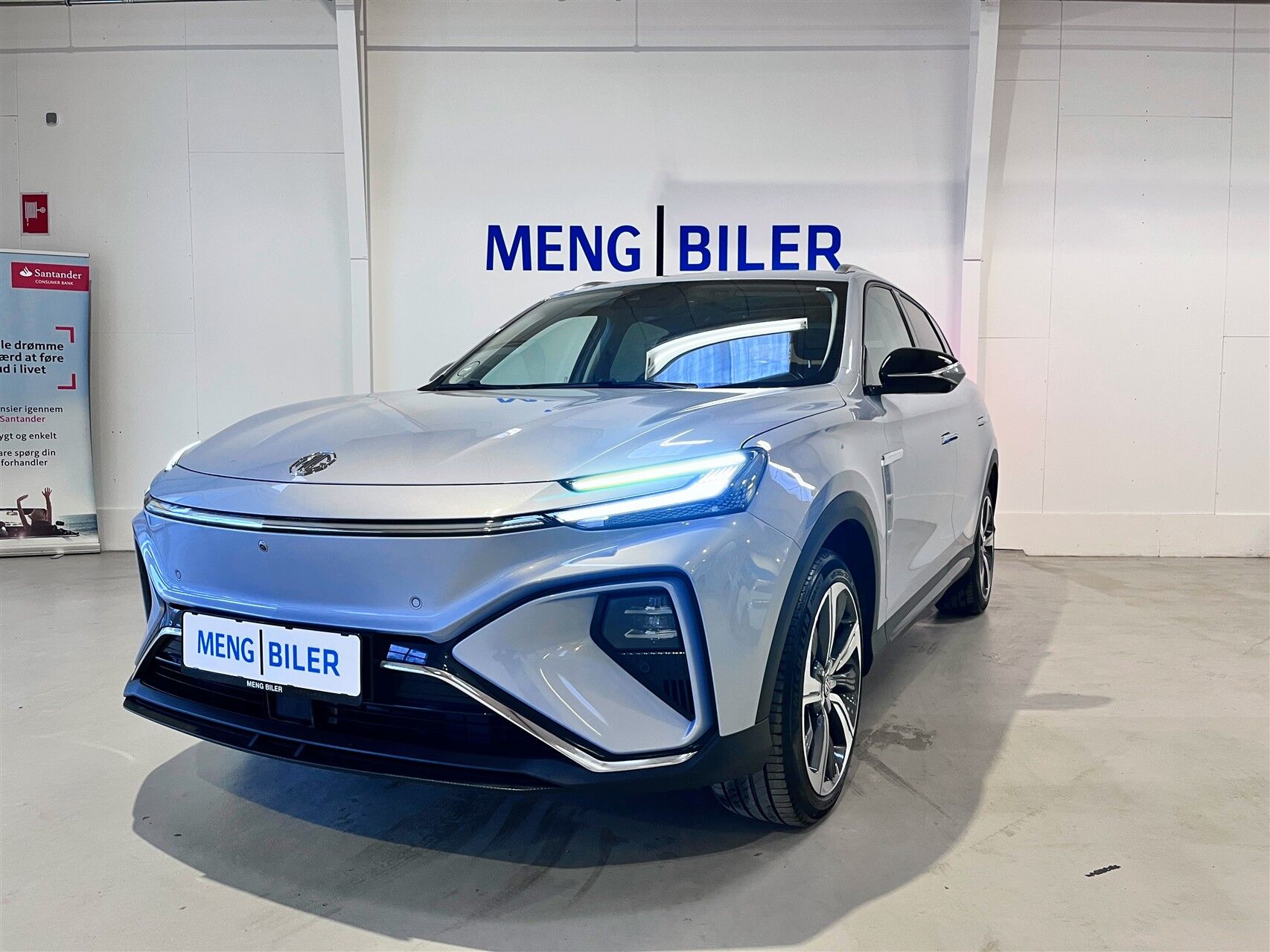 Billede af MG Marvel R EL Performance 4x4 288HK 5d Aut.