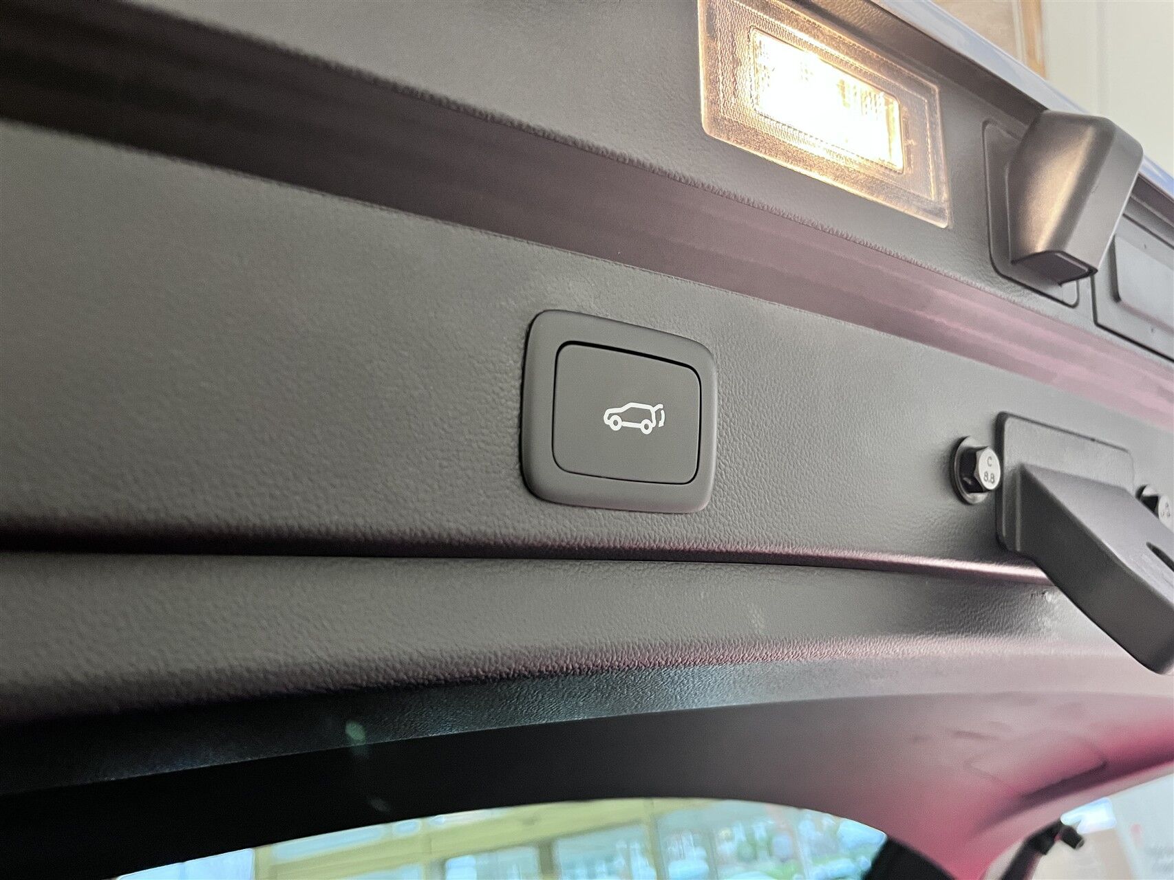 Billede af MG Marvel R EL Performance 4x4 288HK 5d Aut.