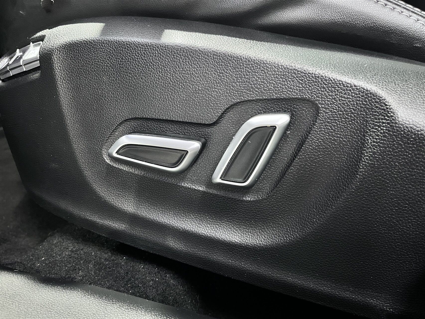 Billede af MG Marvel R EL Performance 4x4 288HK 5d Aut.