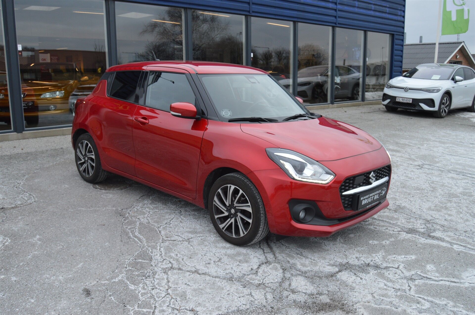 Billede af Suzuki Swift 1,2 Dualjet  Mild hybrid Exclusive AEB CVT 83HK 5d Trinl. Gear