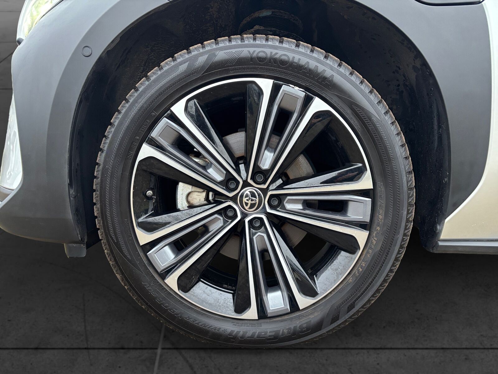 Billede af Toyota BZ4X EL Executive Premium 204HK 5d Aut.