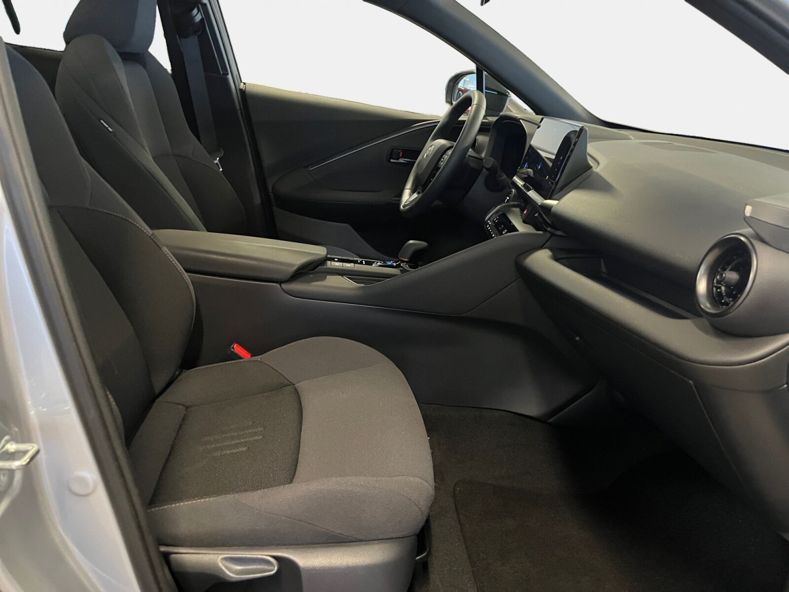 Billede af Toyota C-HR 2,0 Plugin-hybrid Style Smart E-CVT 223HK 5d Trinl. Gear