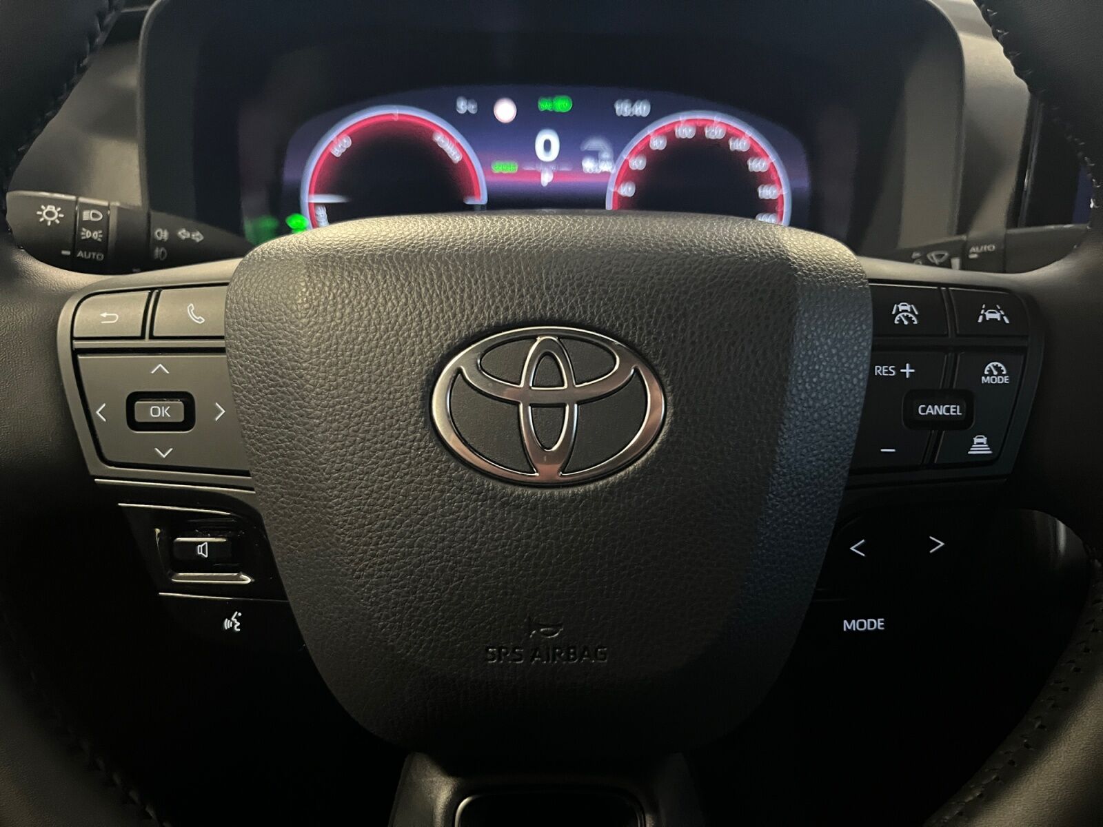 Billede af Toyota C-HR 2,0 Plugin-hybrid Style Smart E-CVT 223HK 5d Trinl. Gear