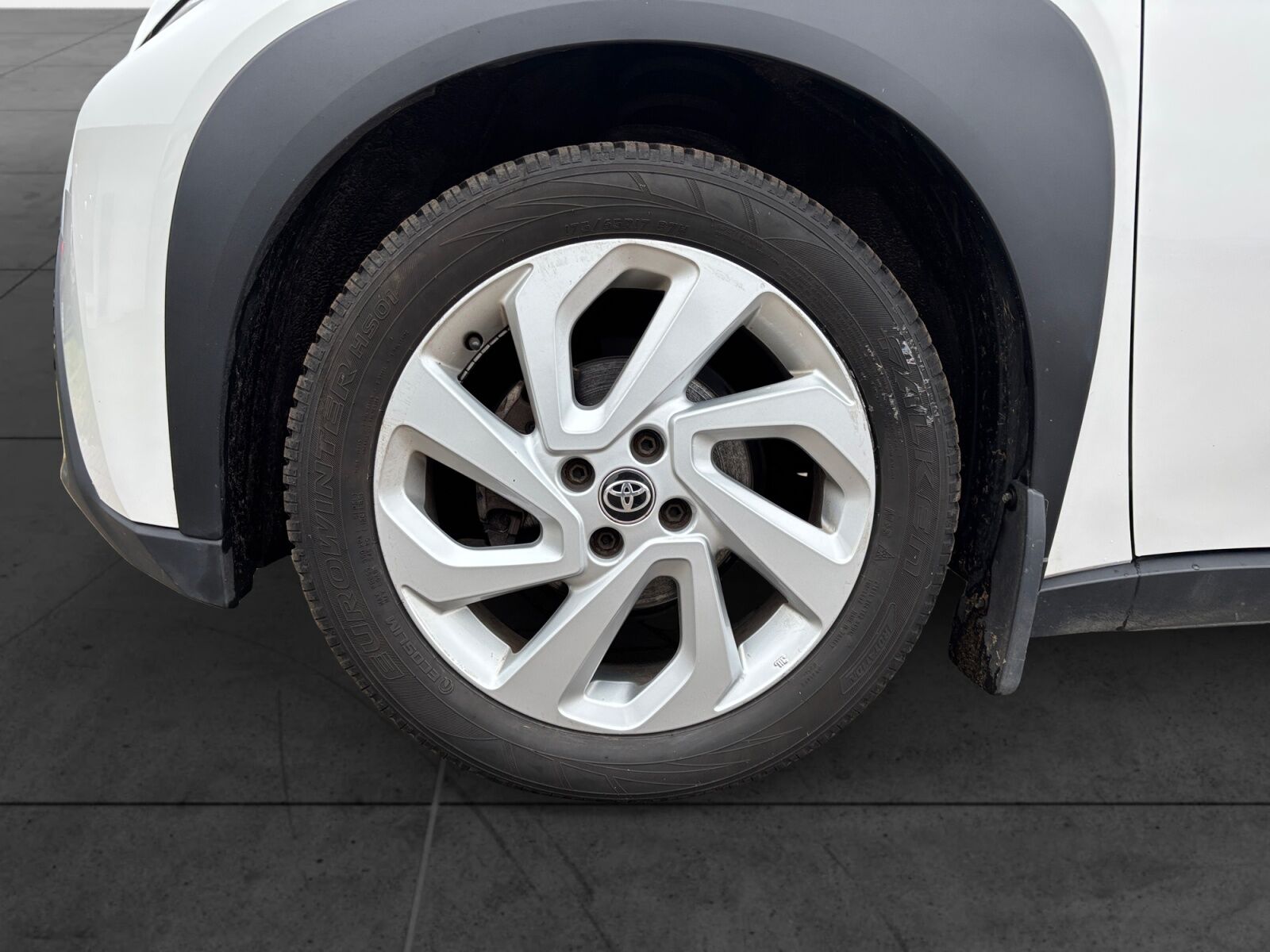 Billede af Toyota Aygo X 1,0 VVT-I Active 72HK 5d Aut.