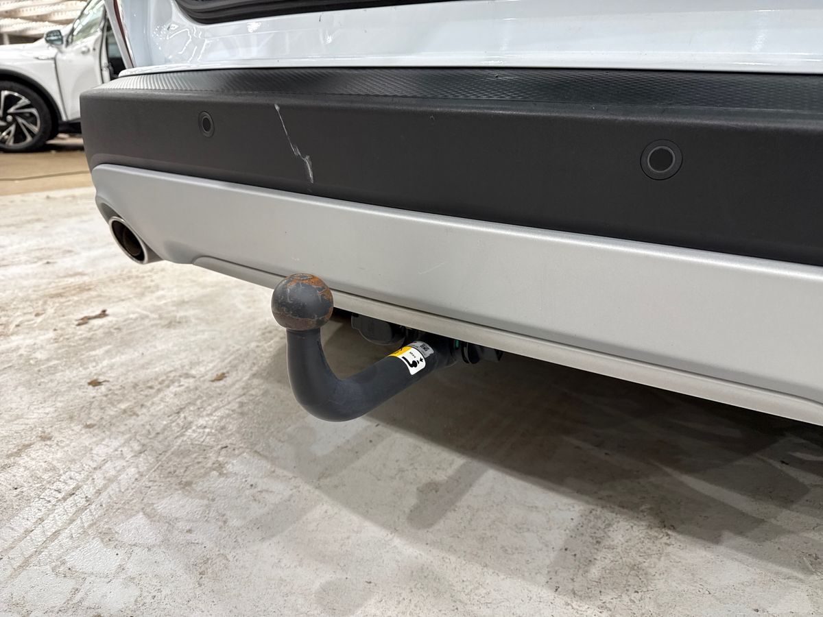 Billede af Ford Kuga 2,5 Plugin-hybrid Titanium X CVT 225HK 5d Trinl. Gear