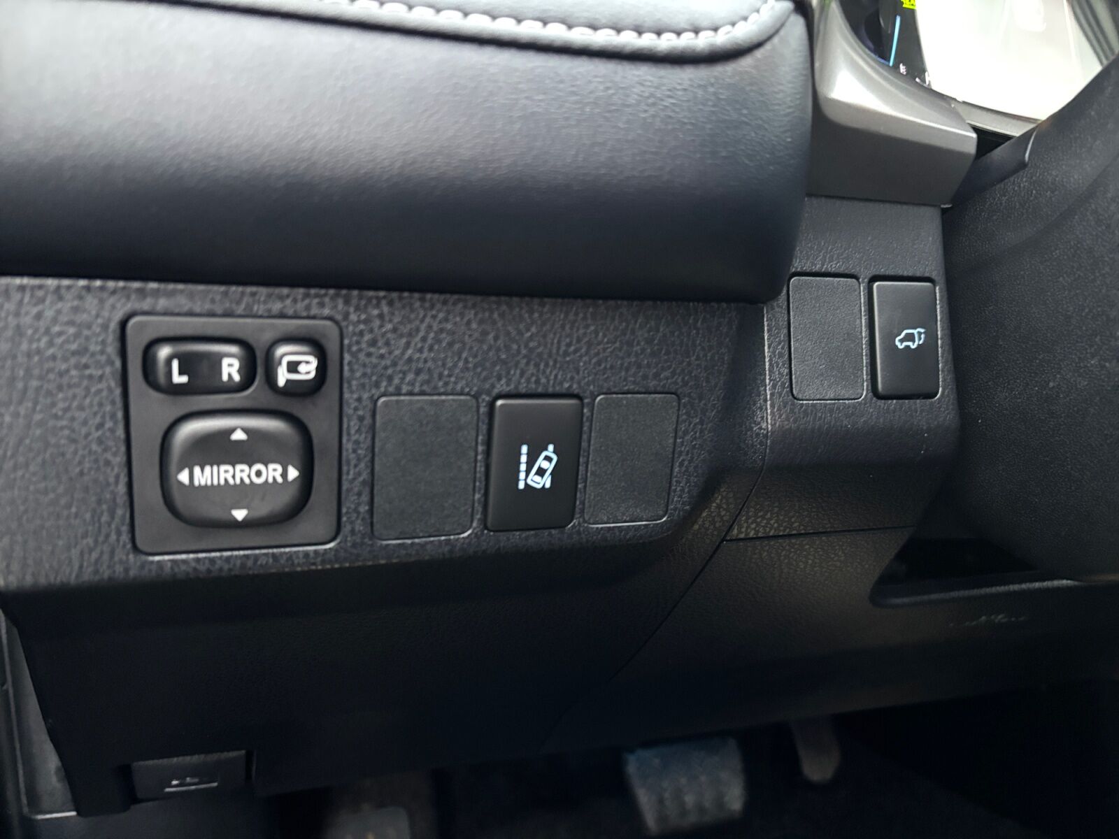 Billede af Toyota RAV4 2,5 Hybrid H3 Safety Sense 4x2 197HK 5d 6g Aut.