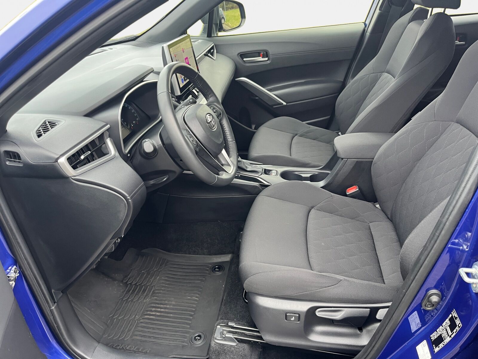 Billede af Toyota Corolla Cross 1,8 Hybrid Style Comfort 140HK 5d Aut.