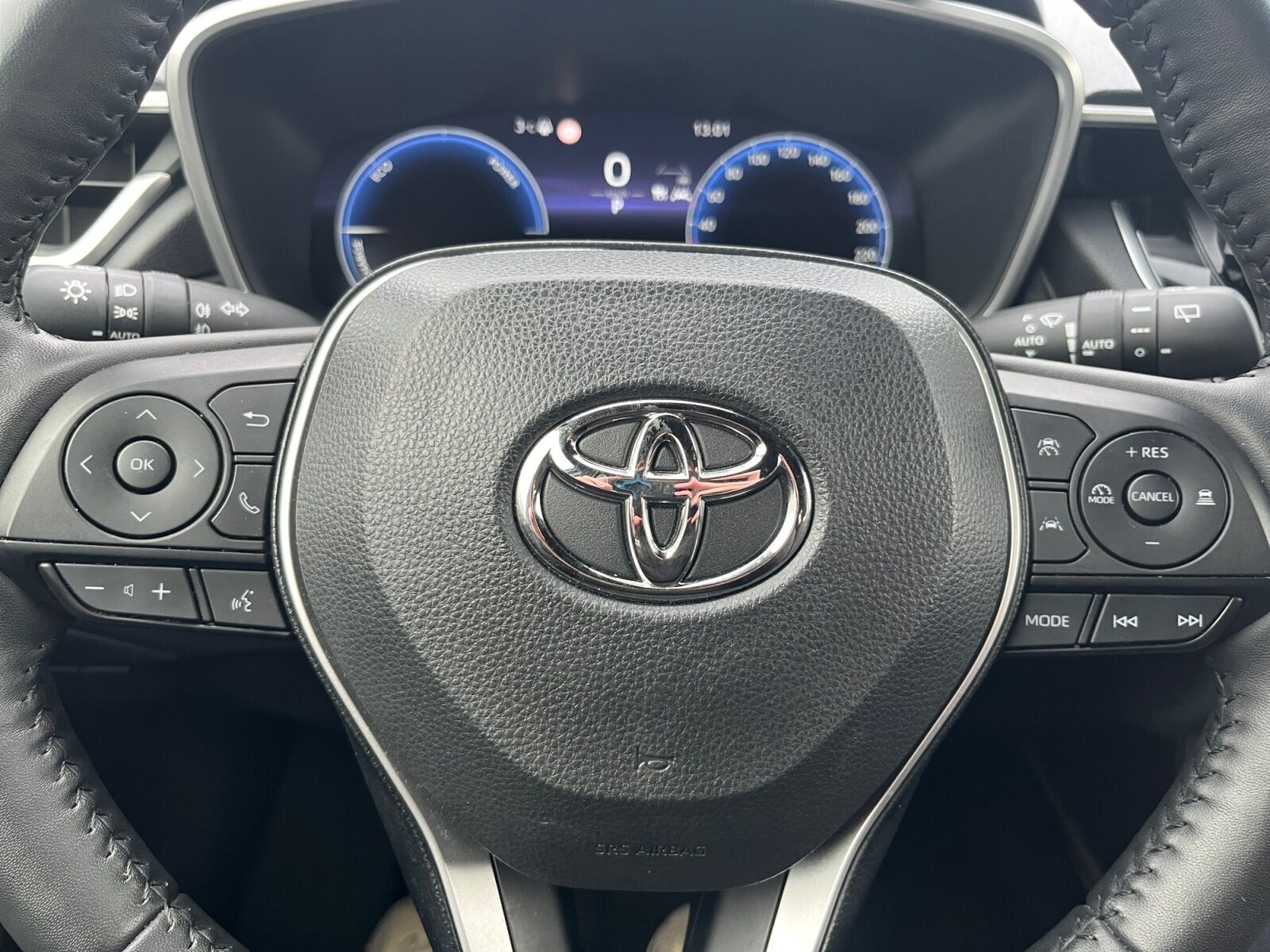 Billede af Toyota Corolla Cross 1,8 Hybrid Style Comfort 140HK 5d Aut.