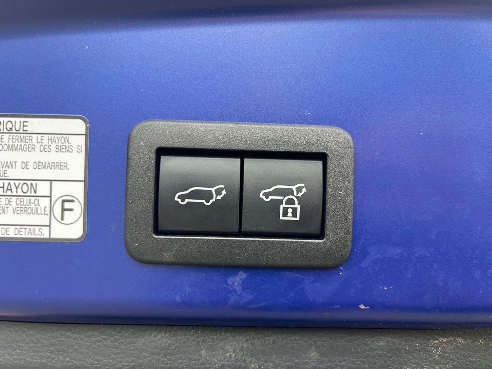 Billede af Toyota Corolla Cross 1,8 Hybrid Style Comfort 140HK 5d Aut.