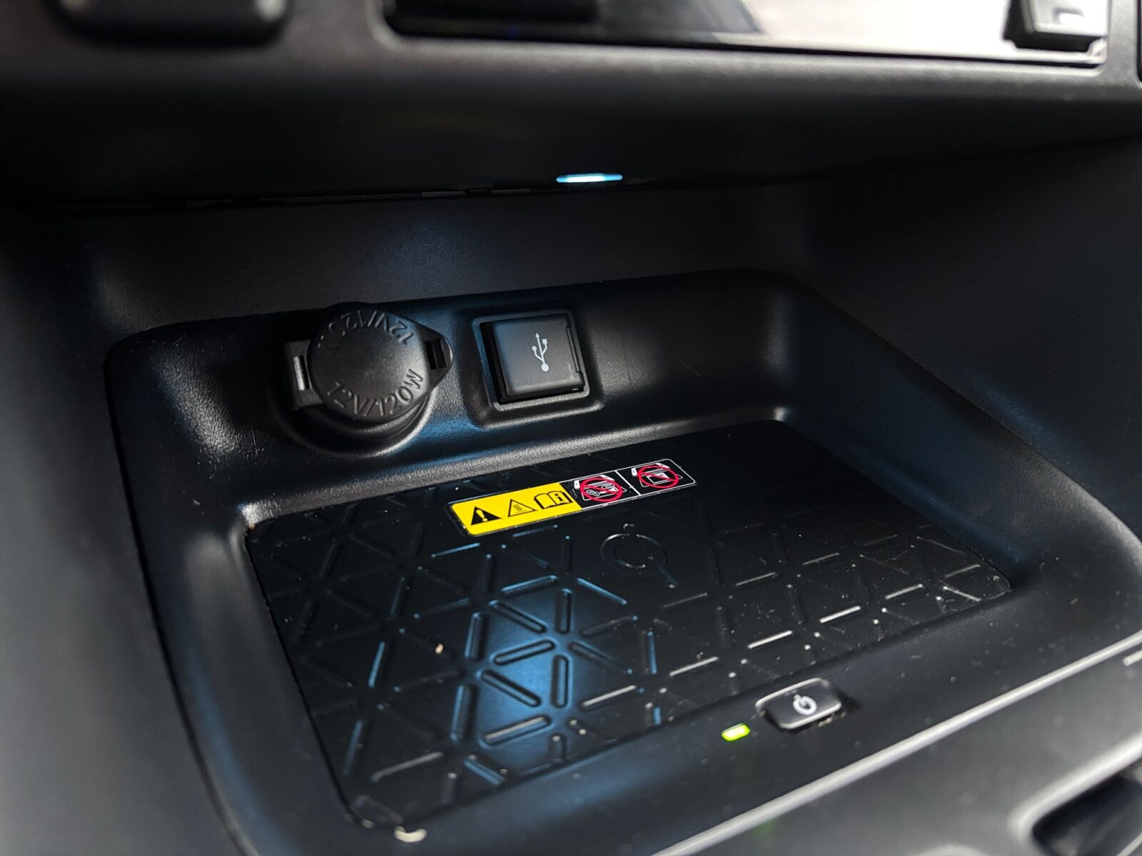 Billede af Toyota RAV4 Plug-in 2,5 Plugin-hybrid Style AWD 306HK 5d 6g Aut.